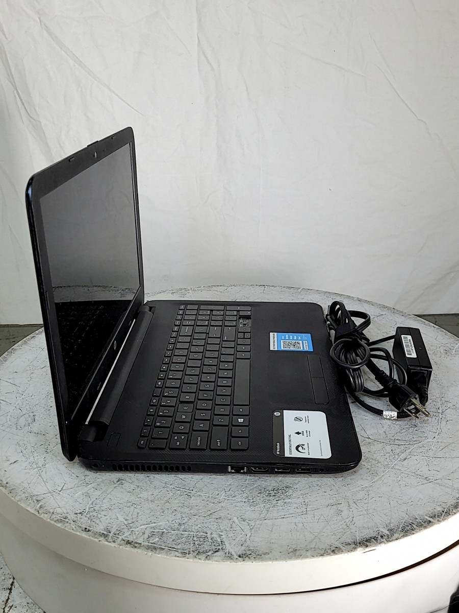 HP Notebook 15-af131dx P1A95UA-ABA Laptop AMD A6-5200 APU 4GB 500GB SEE NOTES