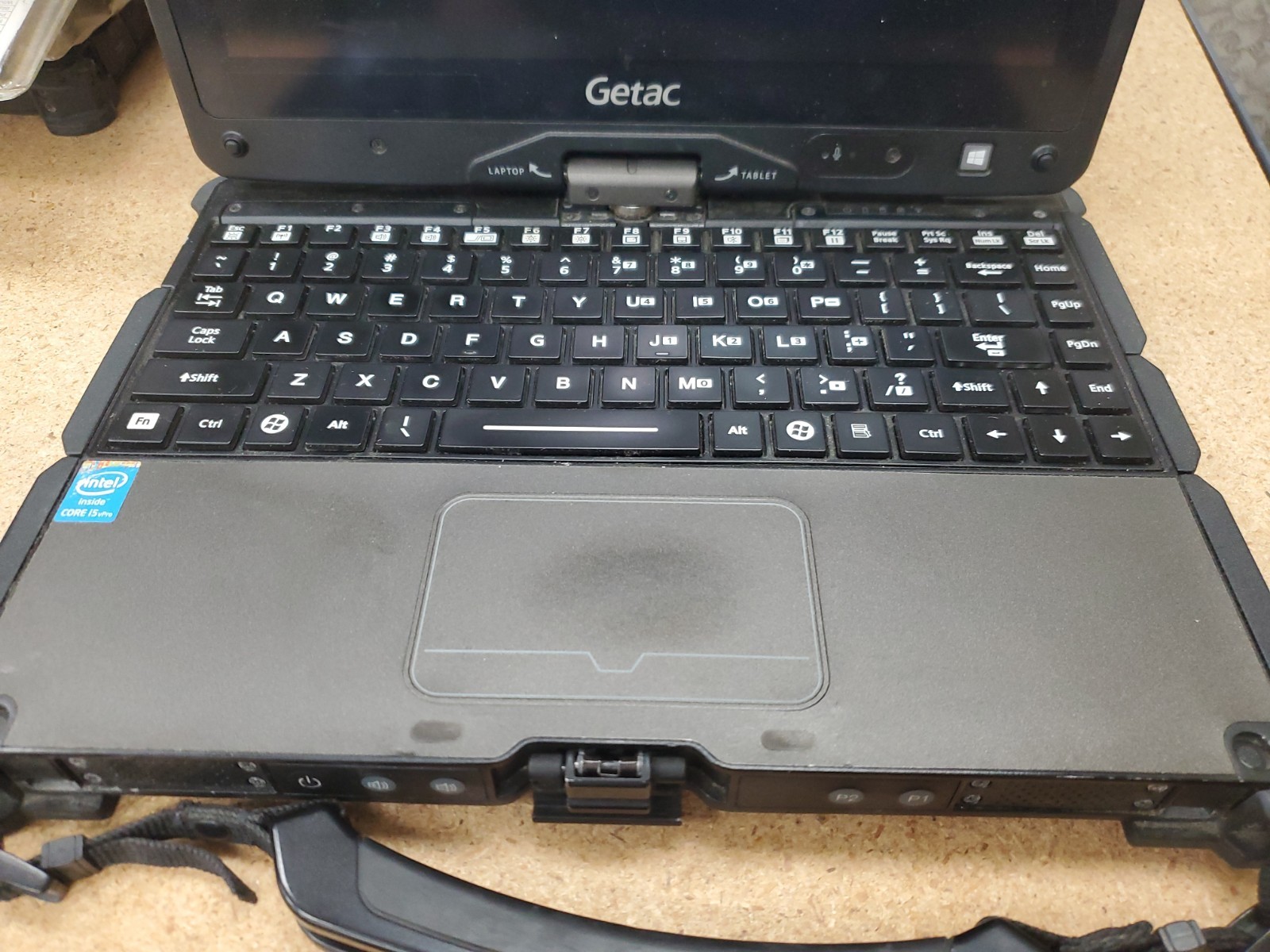 GETAC V110 Laptop Tablet Touch Screen i5-4300U 1.90GHz 8gB No HDD 9785hrs