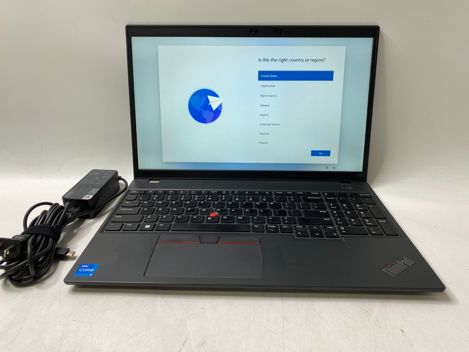 Lenovo ThinkPad L15 Gen 3 i5-1235U 16GB DDR4 256GB m.2 W11H w/ Charger