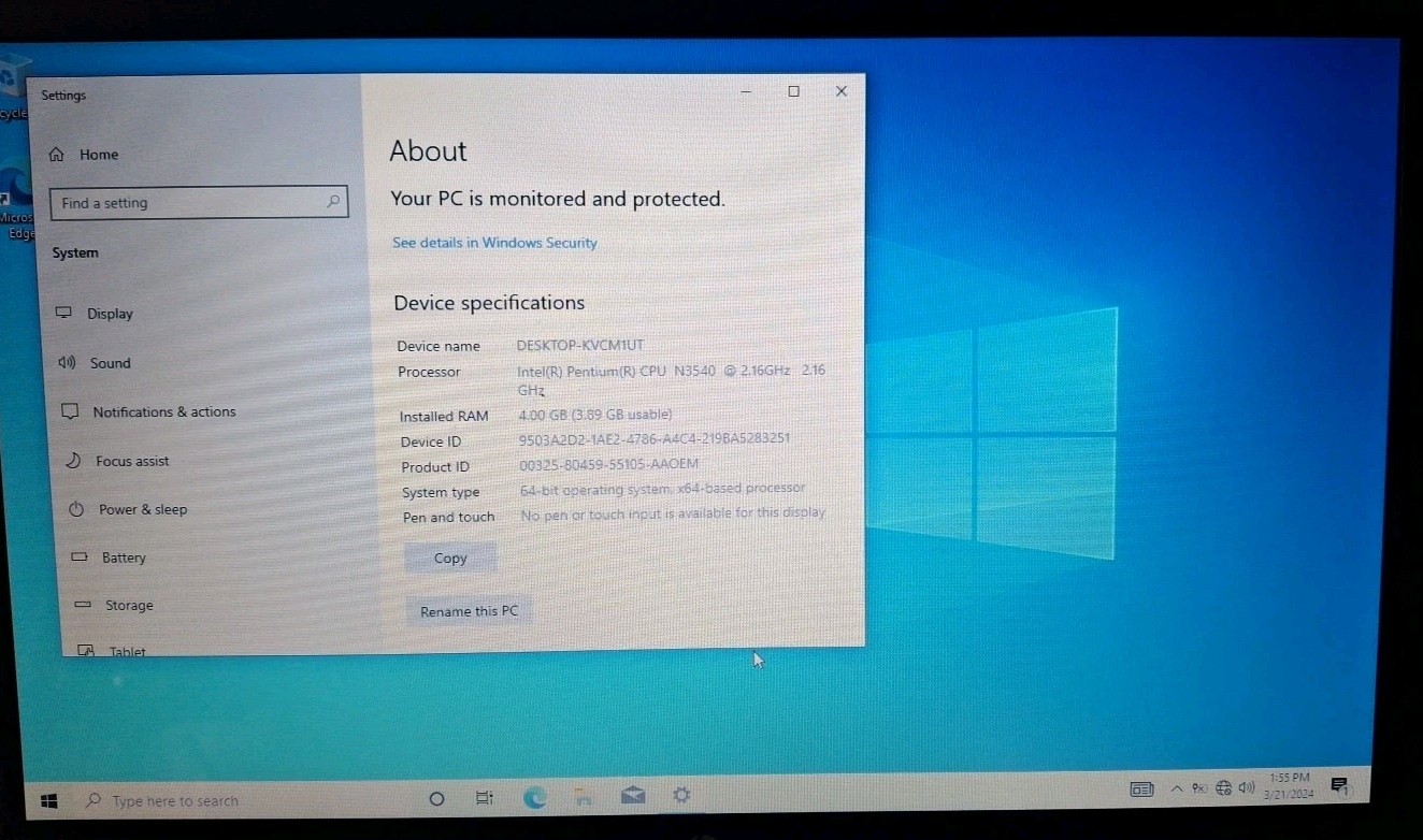 HP 15-f272wm 15.6″ Laptop PC Pentium N3540 2.16GHz/4GB RAM/500GB HD/DVD/Win10Pro
