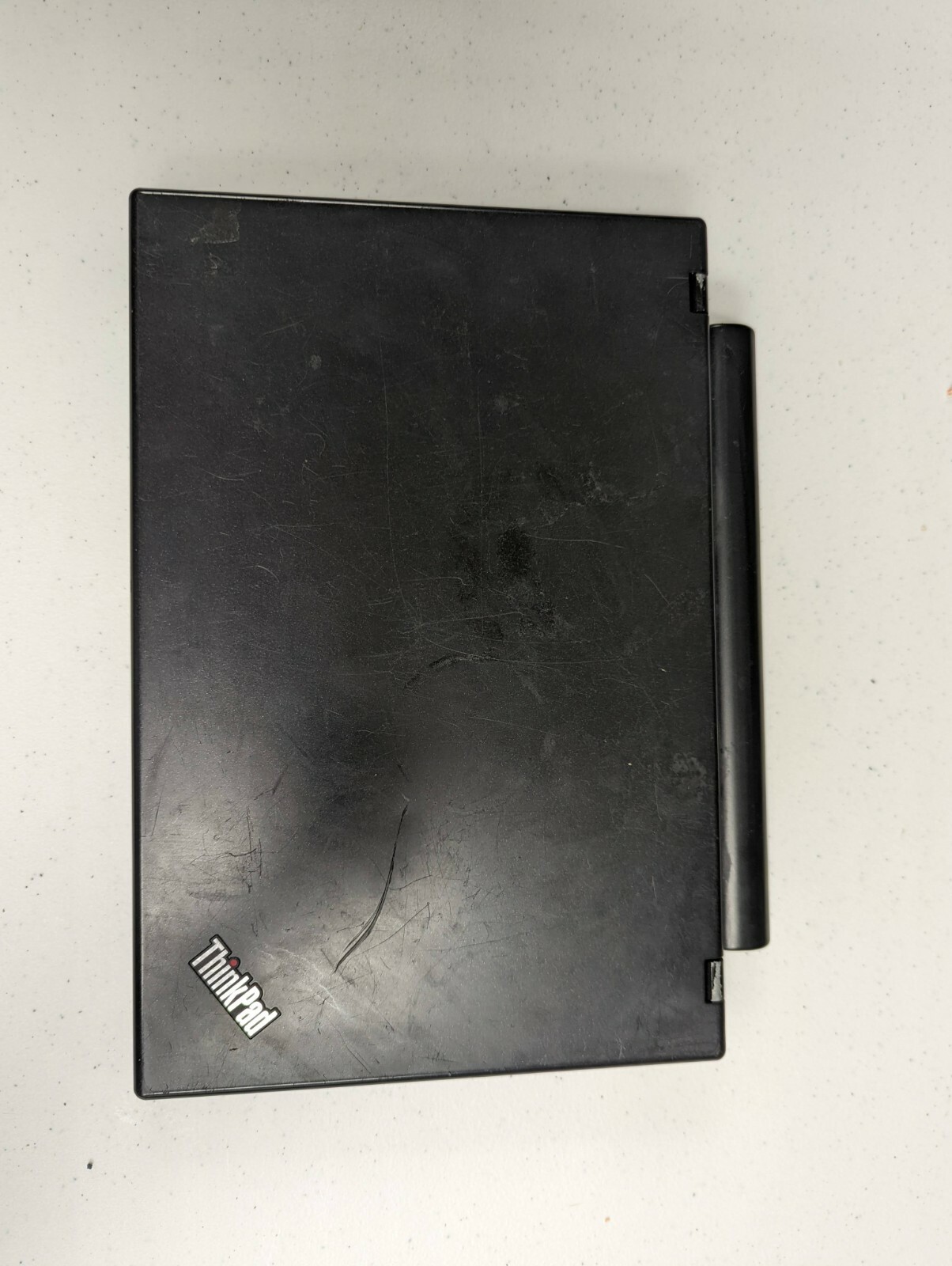 Lenovo ThinkPad X120e 059624U | AMD E-240, 8GB, 300GB HDD | Moderate Wear
