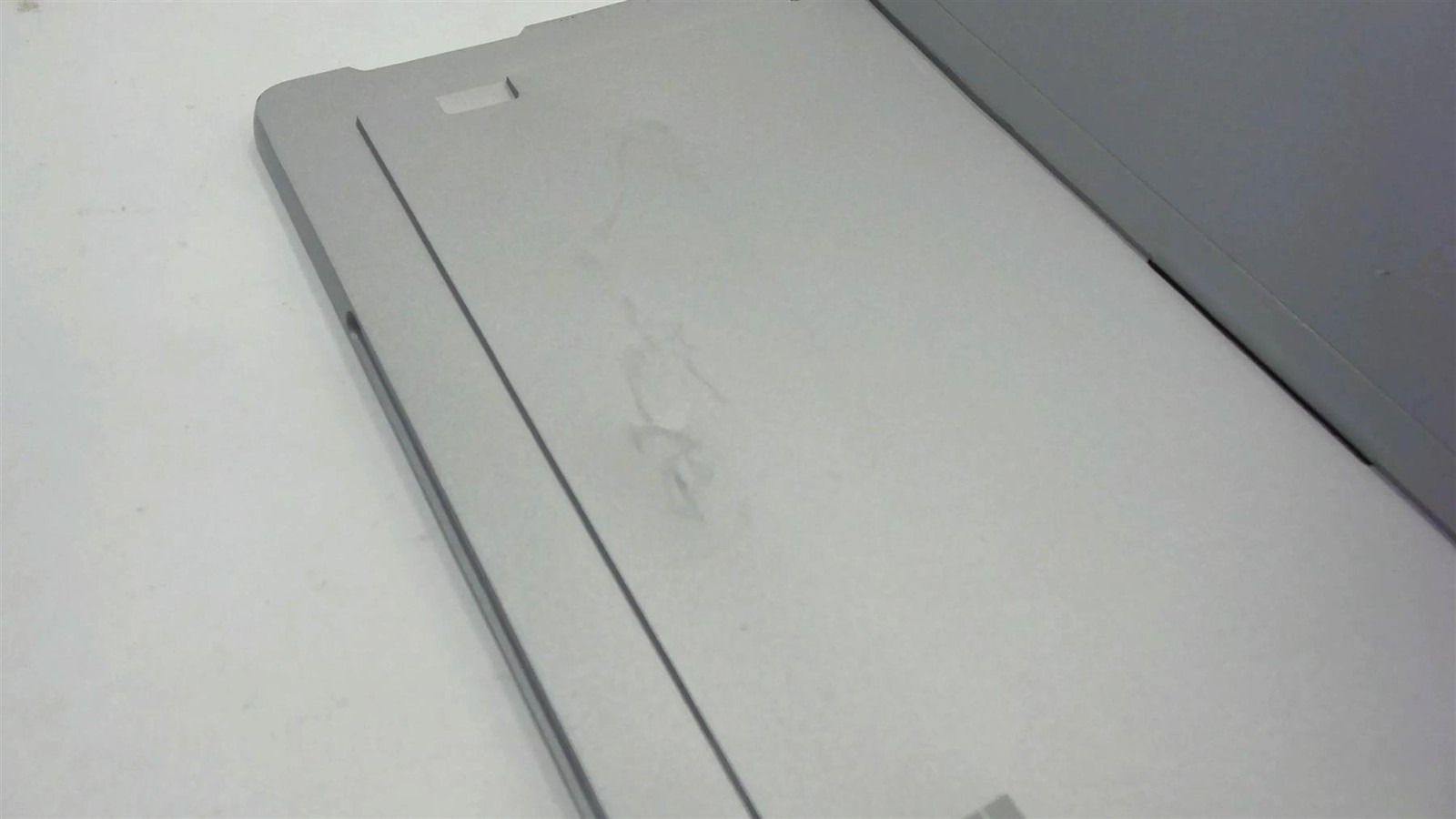 Microsoft Surface Pro 7 1866 Core i5-1035G4 16GB 256GB – Cracked Digitizer