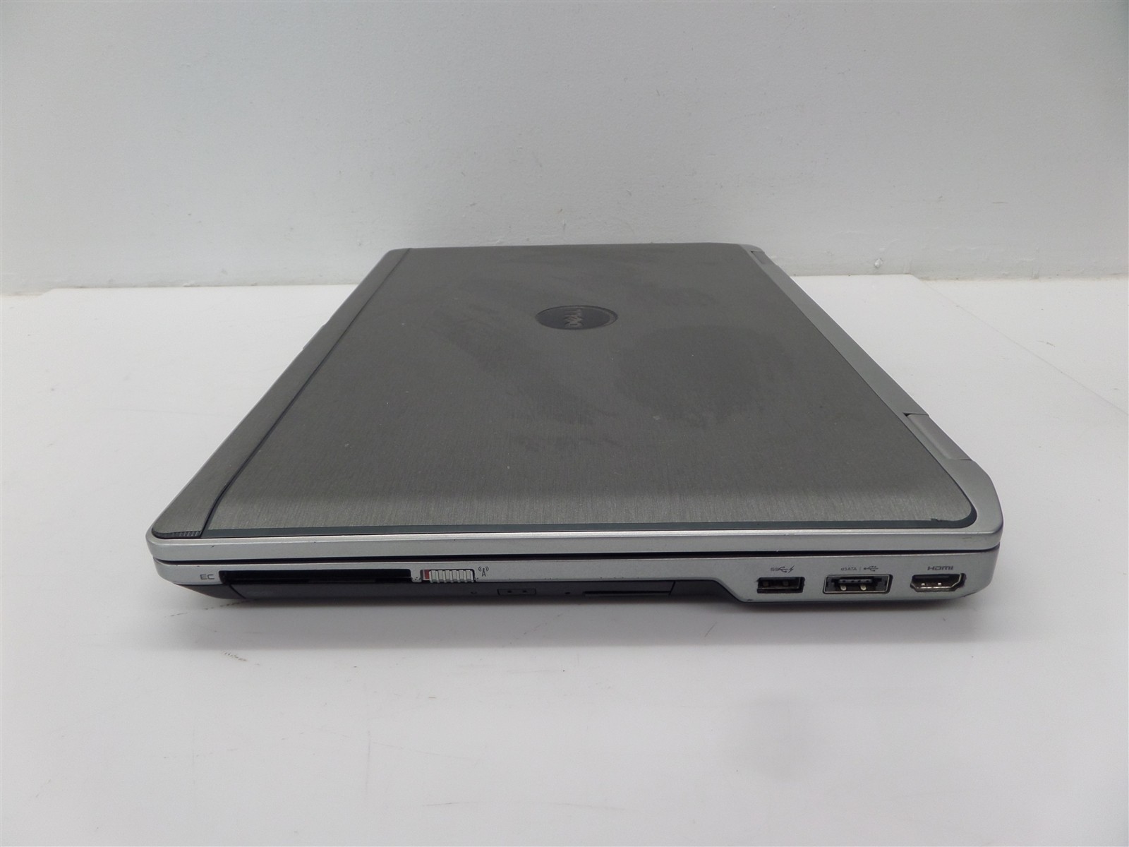 Dell Latitude E6530 15.6″ Laptop w/ i5-3380M 2.9GHz CPU 8GB RAM – No HDD/Battery