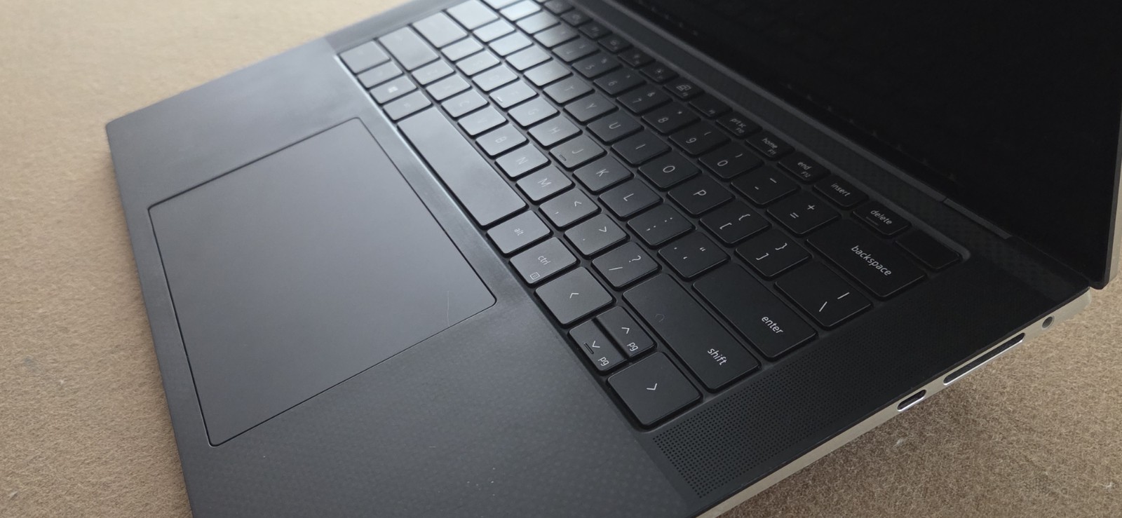 Dell XPS 15 9510 I9-11900H, 64GB RAM, 2TB NVME, touchscreen, RTX 3050 GPU
