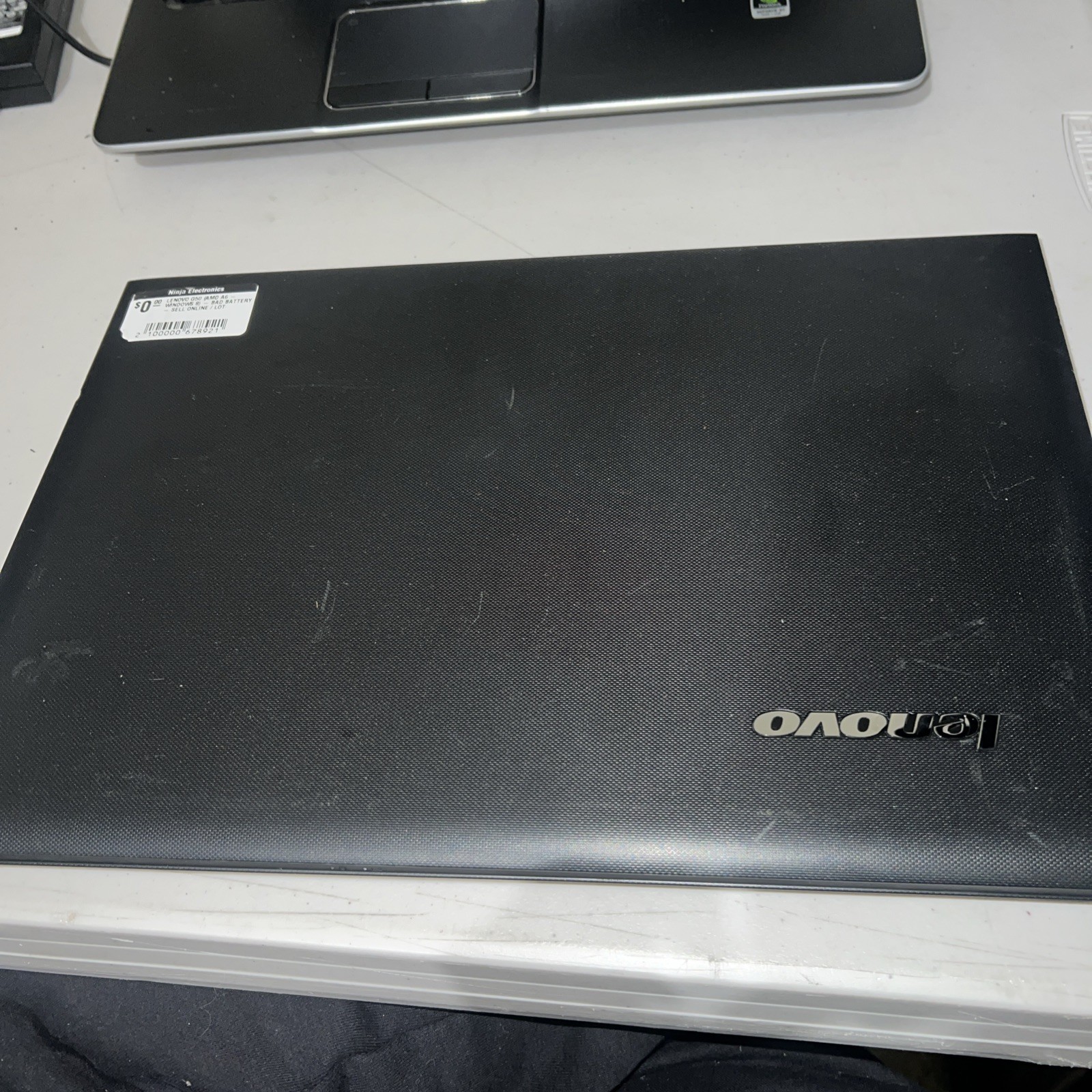 LENOVO G50 Laptop AMD A6 Windows 8 Bad Battery No charger