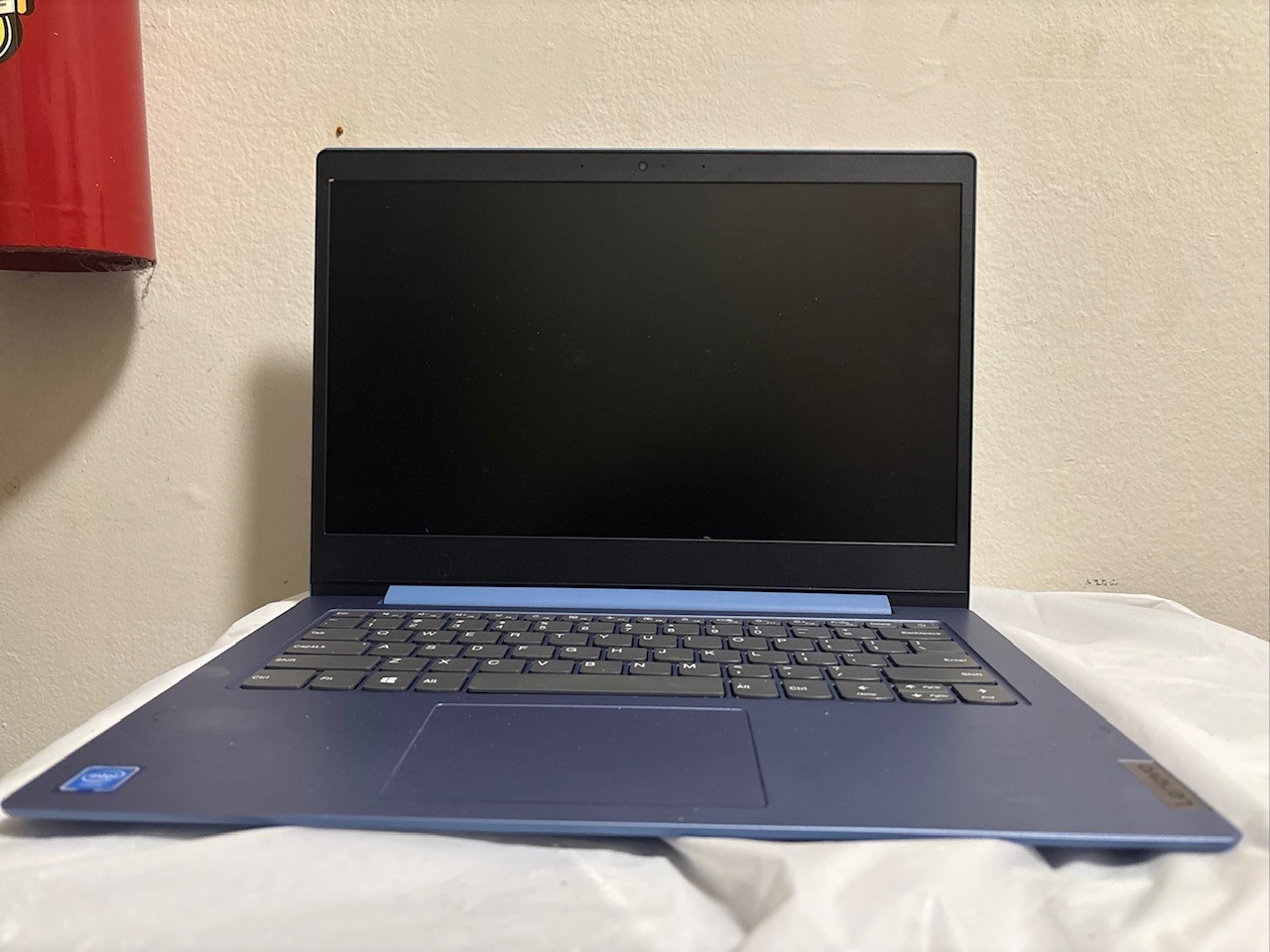 Lenovo IdeaPad 1-14IGL05 Laptop 14.0″ N4020 64GB eMMC 4GB RAM Windows 11