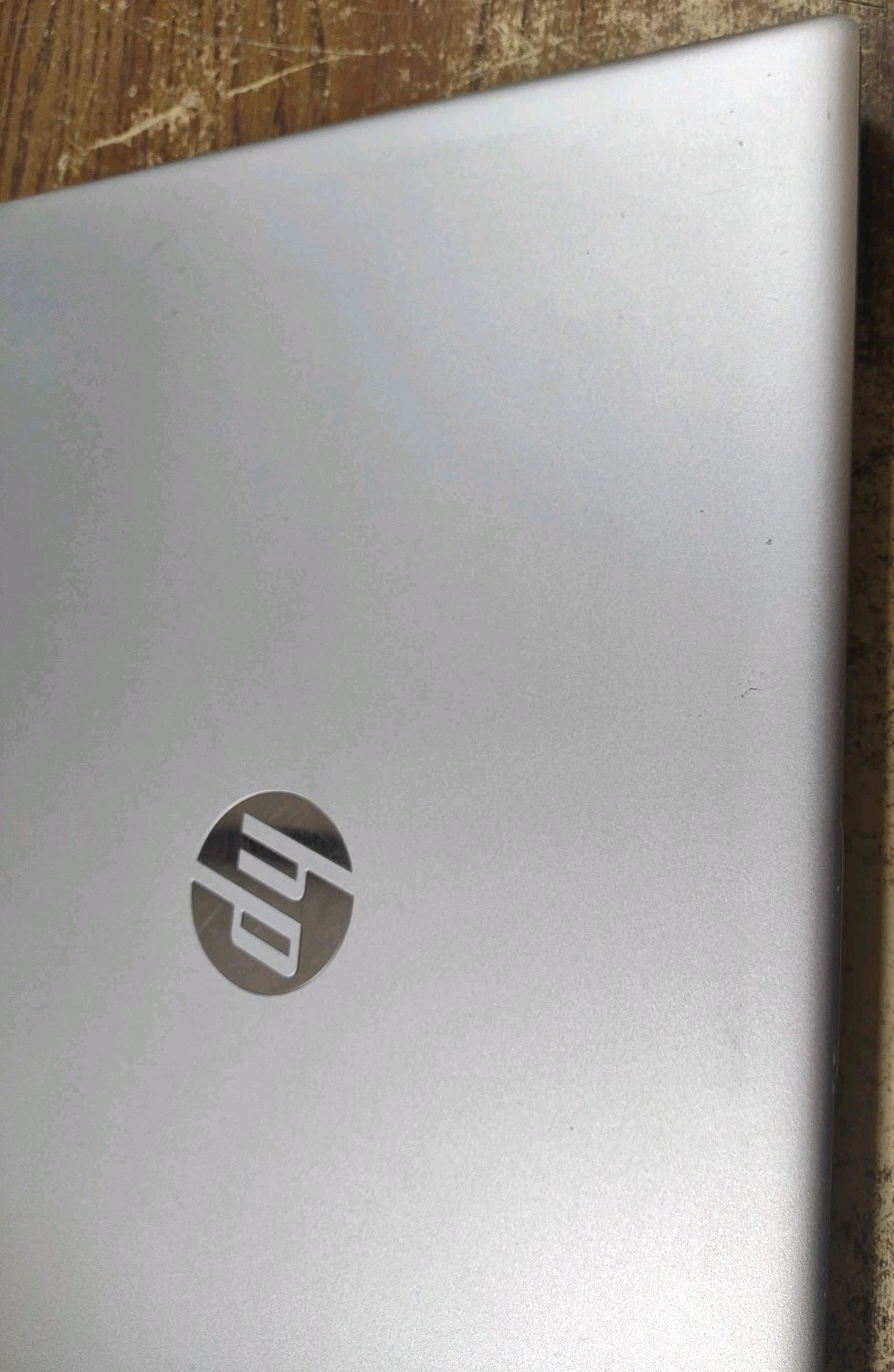 HP Probook 650 G5 LAPTOP 15.6 W/ i5-8365U 1.60GHz, 8GB, 256GB.