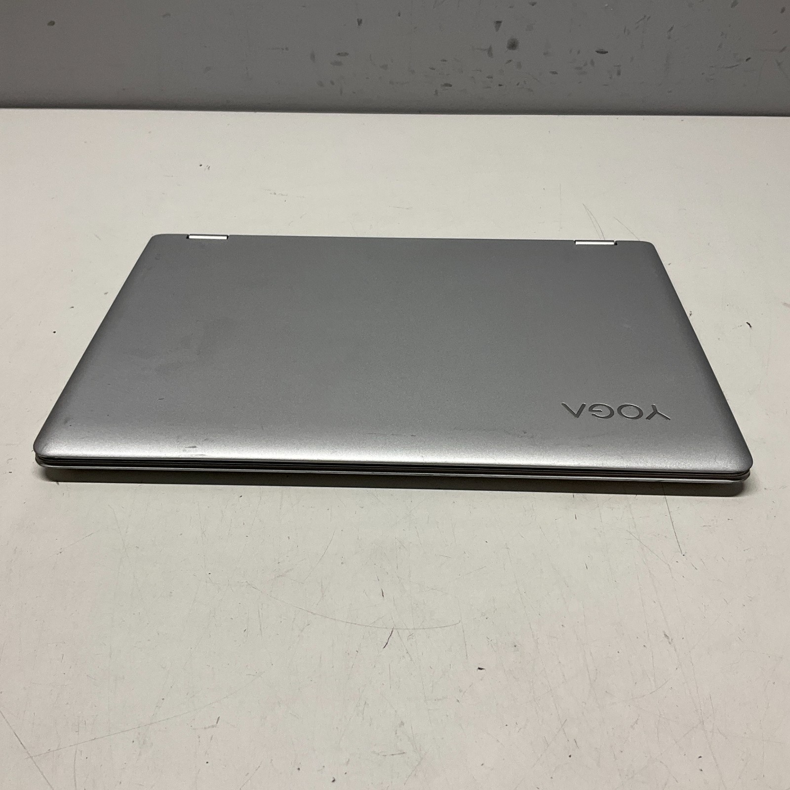 Lenovo Yoga 710-11ISK 11.6″ Touch Intel Pentium 4405Y 1.5GHz 4GB 128GB SSD Win10