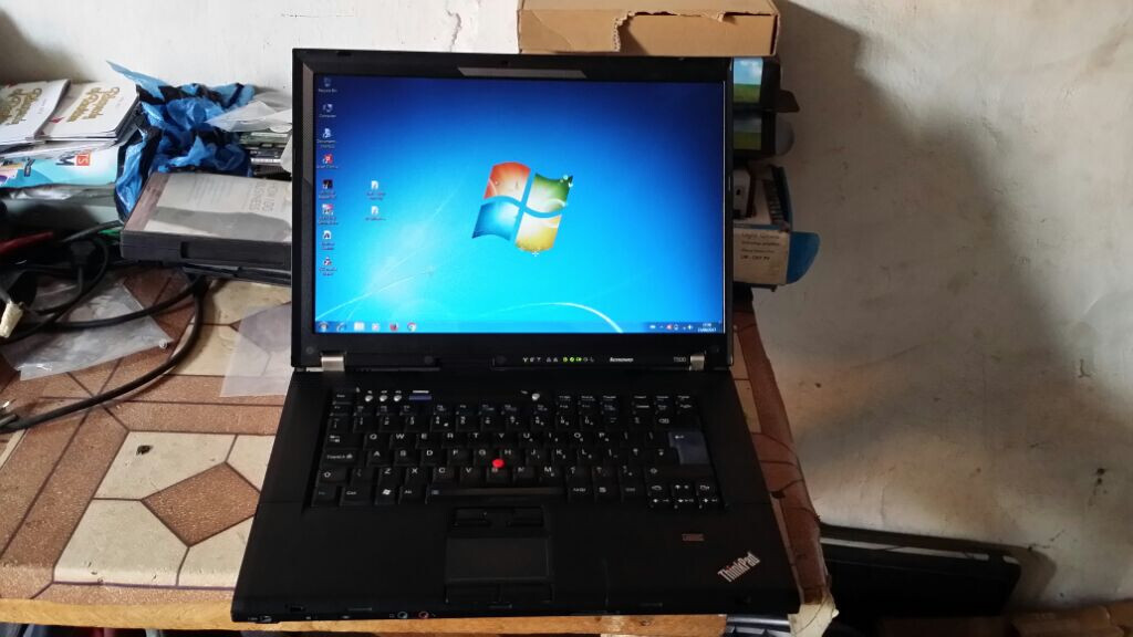 Lenovo R500 Widescreen Laptop 64 Bit Windows 7 Office 2010 8GB WkGr8NewBat 4z