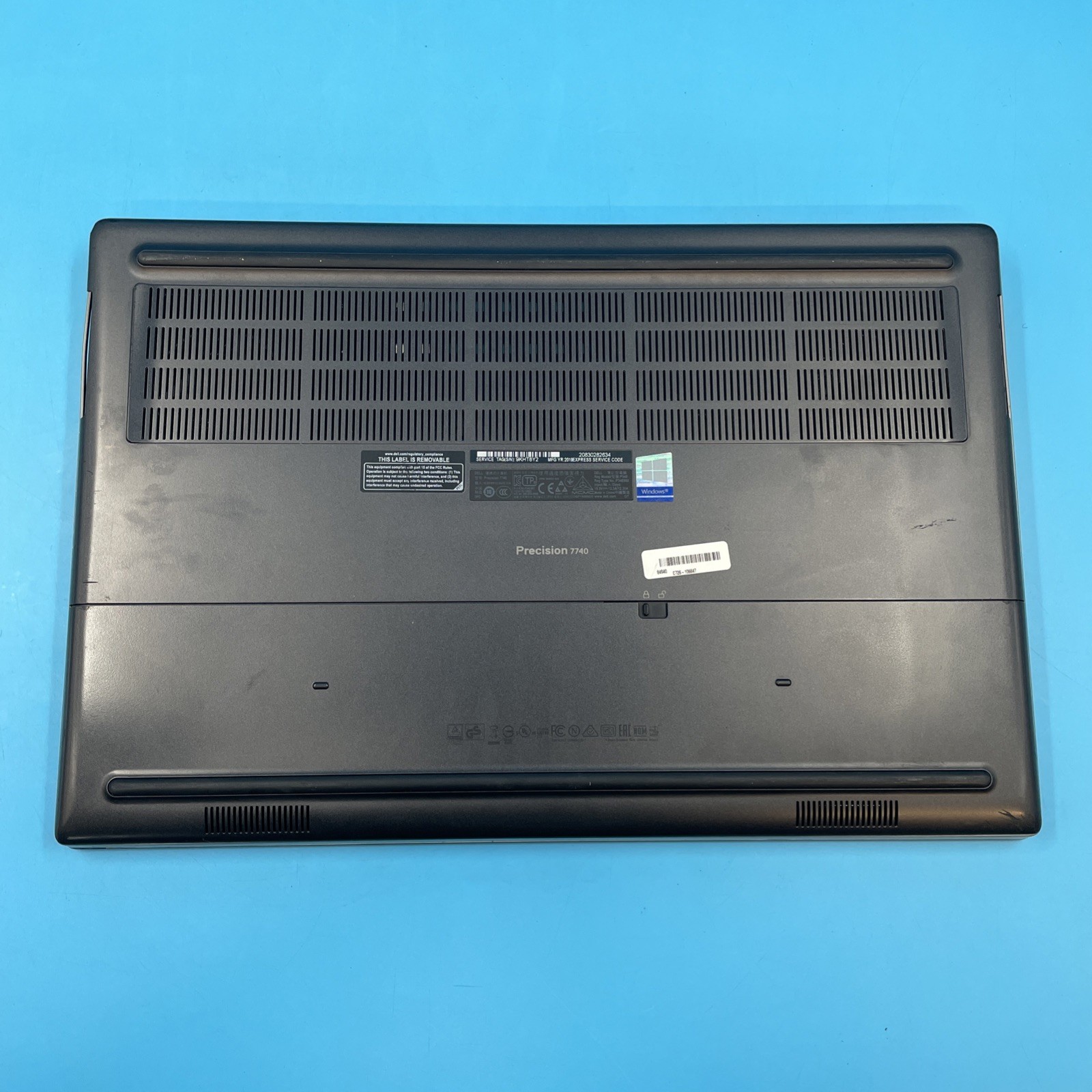 (LOT OF 3) Dell Precision 7740 | i7-9750H | 16GB | NO DRIVE | RTX3000 | NO OS
