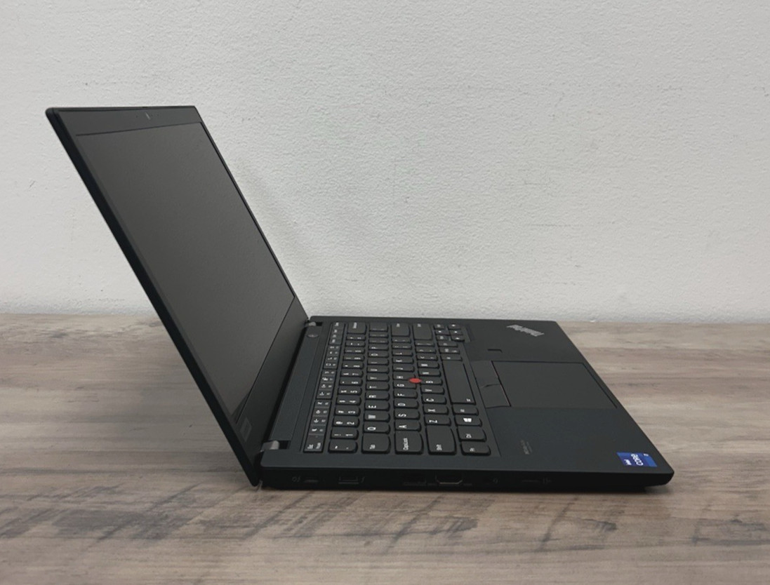 Lenovo ThinkPad T14 Gen 2 20W000T6US 14″ i7-1185G7 3.0GHz 16GB Ram 500GB SSD