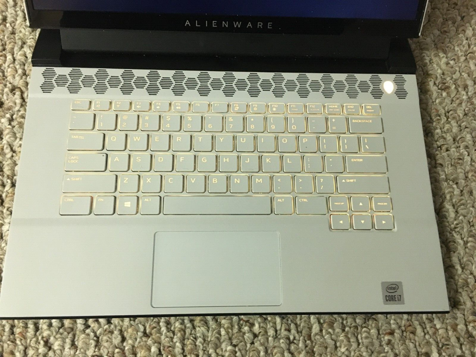 Alienware m15 R3 15.6″ i7-10750H 2.6GHz 16GB RAM 512GB SSD RX 5500M