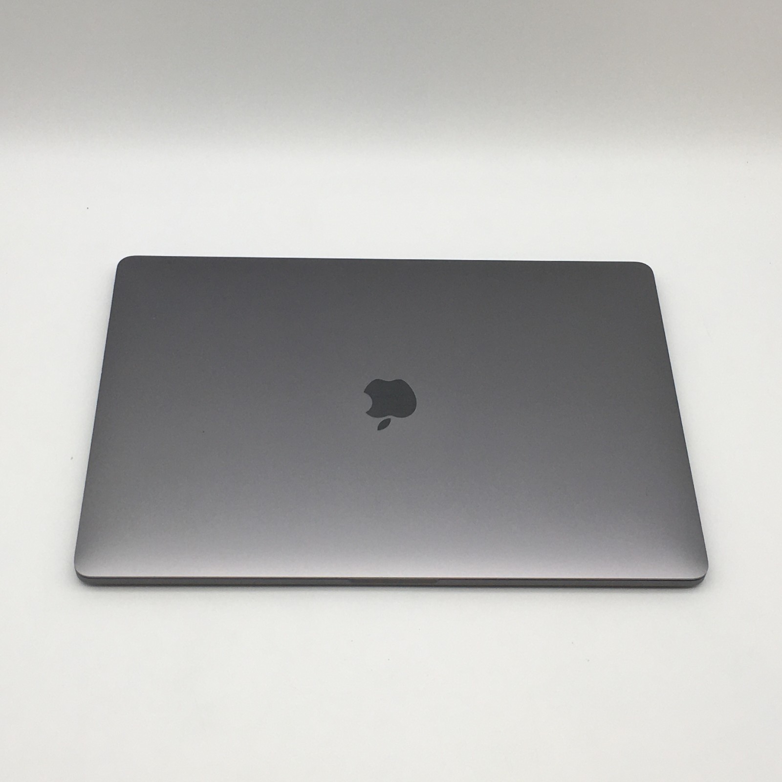 Renewed Apple MacBook Pro 15 A1707 Late 2016 i7 16GB 512GB macOS Ventura French