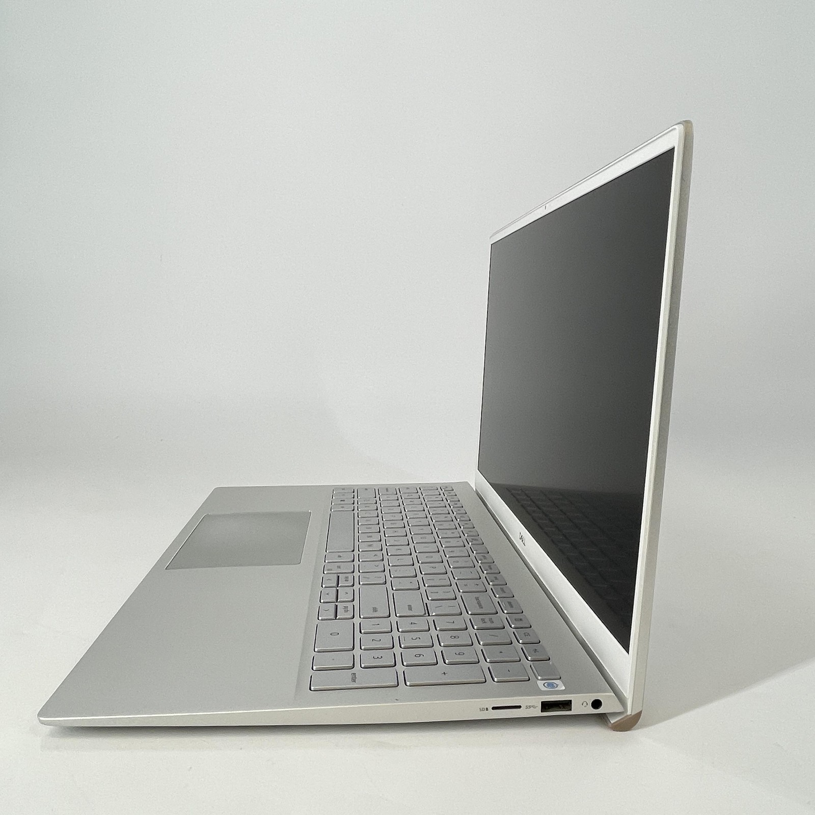 Dell Inspiron 5502 15.6 Silver FHD i7-1165G7 2.80GHz 12GB 512GB SSD Good