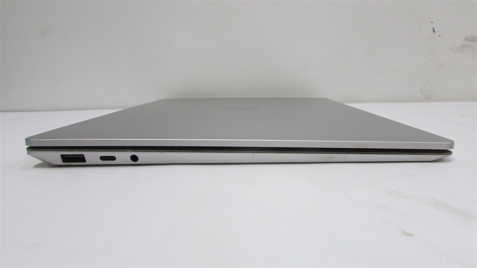 Microsoft Surface Laptop 5 1950 i7-1265U 2.7GHz 16GB RAM 256GB 13.5″ W11 Pro DMG