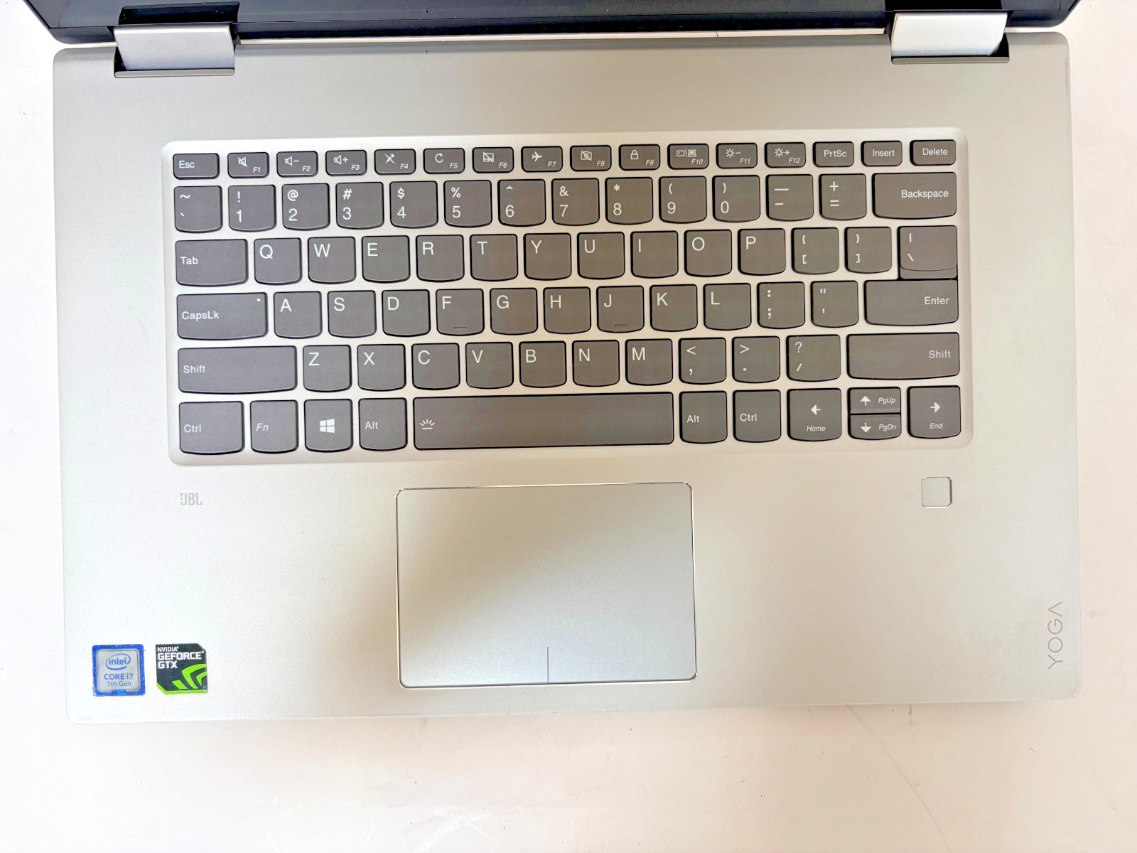 Lenovo Yoga 720-15IKB i7 7700HQ 16GB RAM 256G Win FOR PARTS