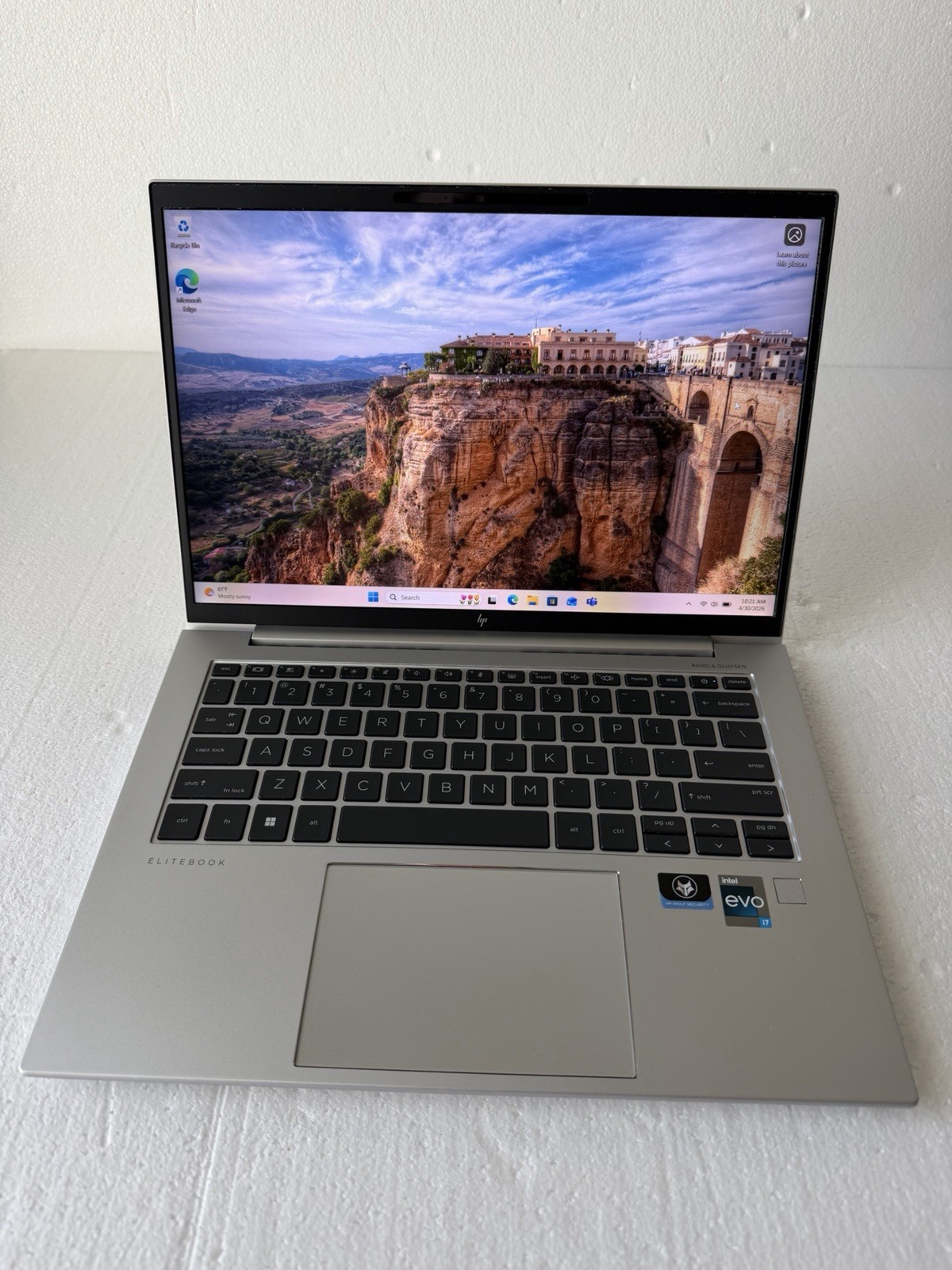 HP EliteBook 840 G9 14″ Intel Core i7 12th Gen 16 GB 512GB Win 11pro W/ AC
