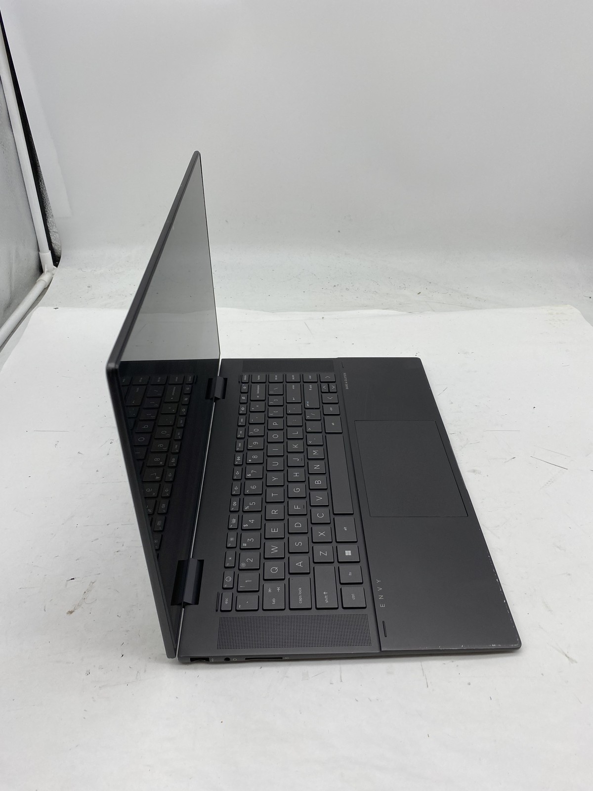 HP Envy x360 15-ey0023dx Laptop AMD RYZEN 7 5825U 2GHz 12GB 512GB SSD W11P Touch