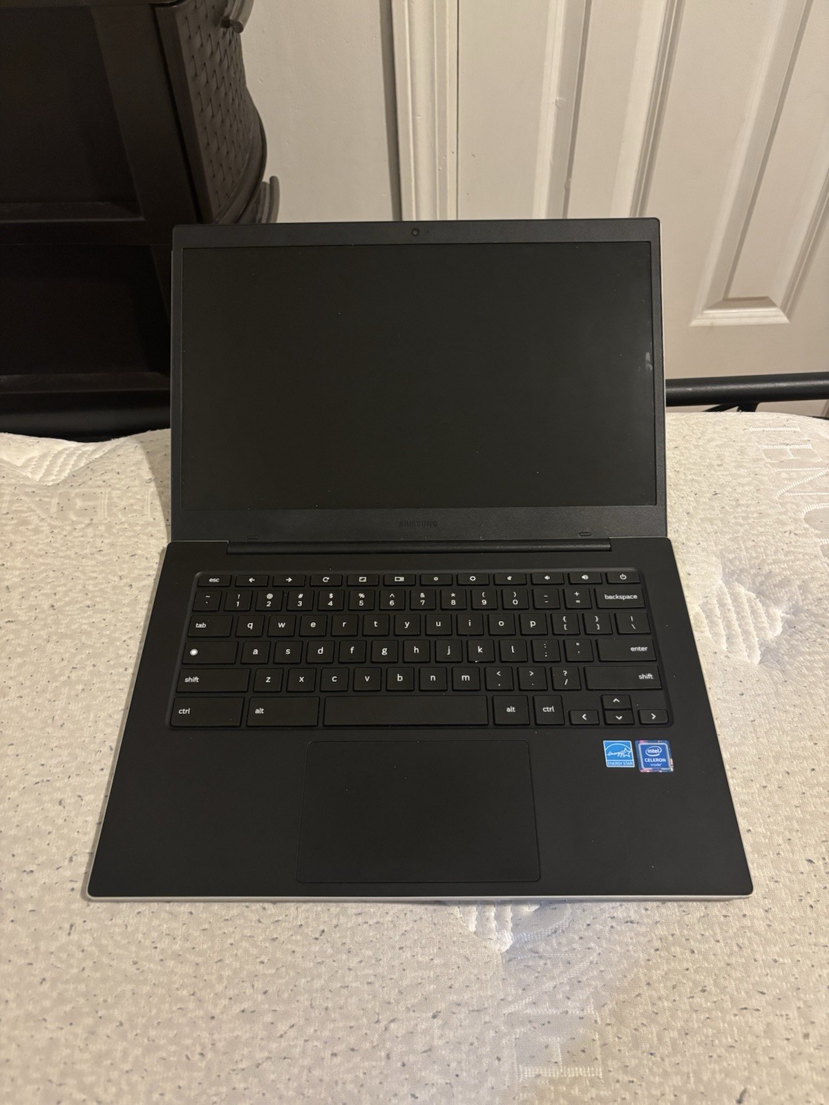 Samsung Chromebook Galaxy Go XE345XDA 14″ Intel Celeron N4500 4gb, 32gb Fair