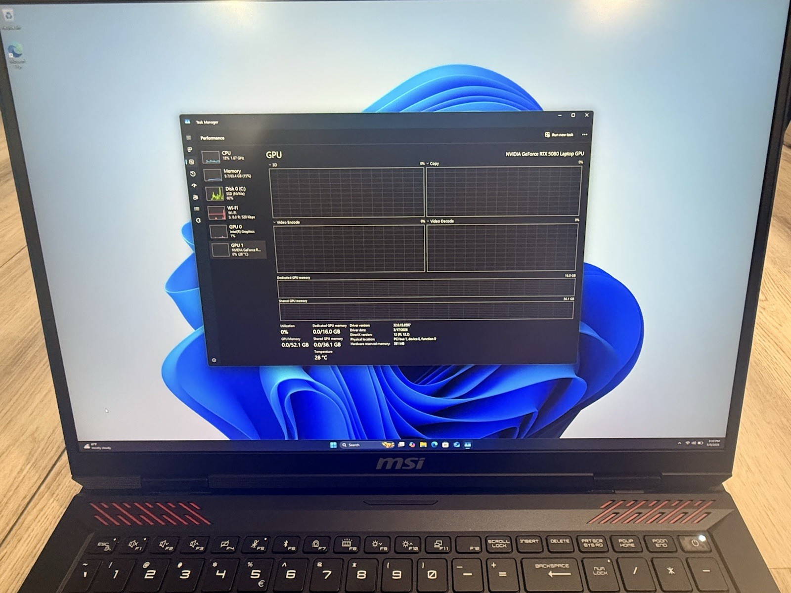 MSI Raider 18” HX Laptop Core Ultra 9 RTX 5080 64GB RAM 2TB SSD