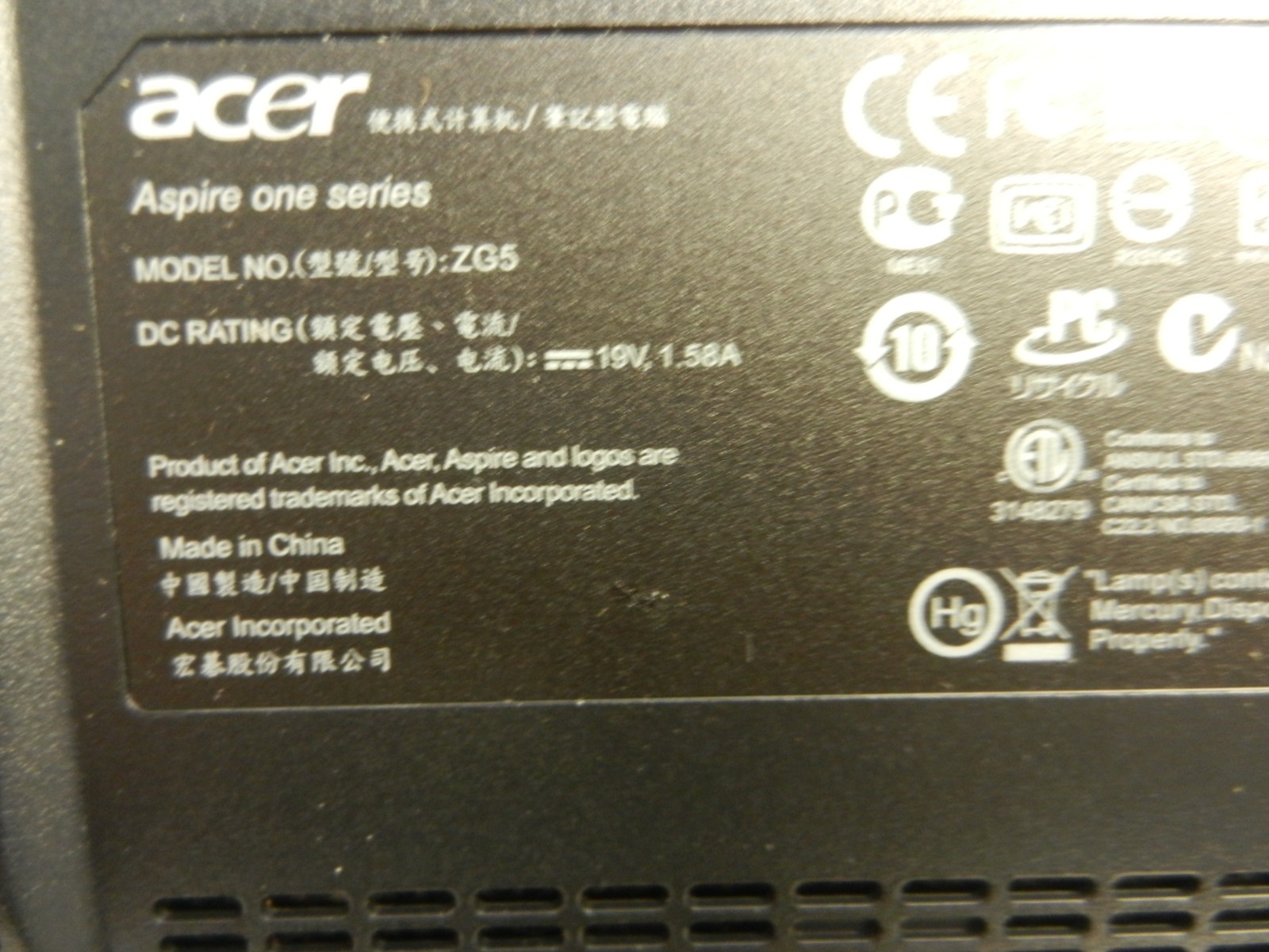Acer Aspire One Series ZG5 Intel Atom 1.60GHz Netbook Laptop – NO O.S. /HDD
