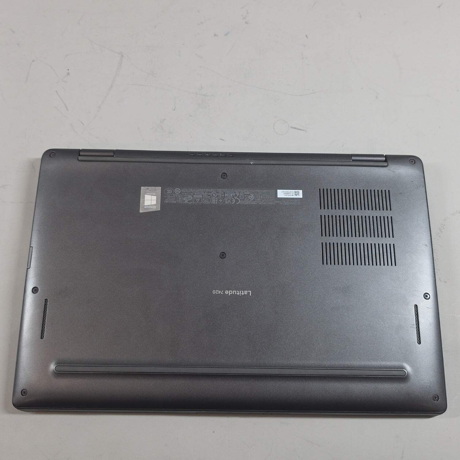 Dell Latitude 7420 14″ i5-1135G7 2.6GHz 16GB RAM 256GB SSD
