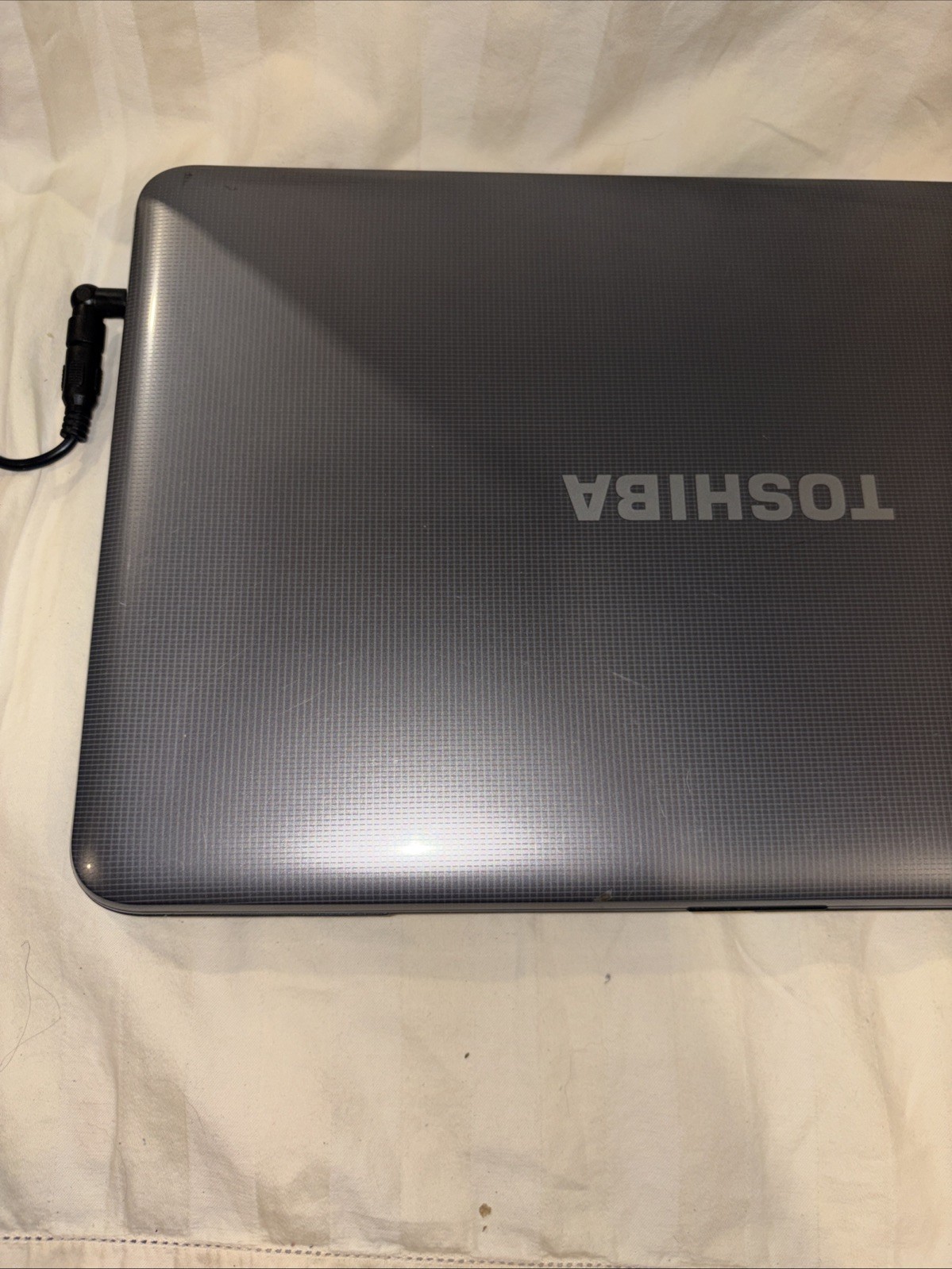 toshiba Satellite c855d-s5116 15.6″ Notebook AMD A6-4400M 2.70 GHz, 4 GB NO HD