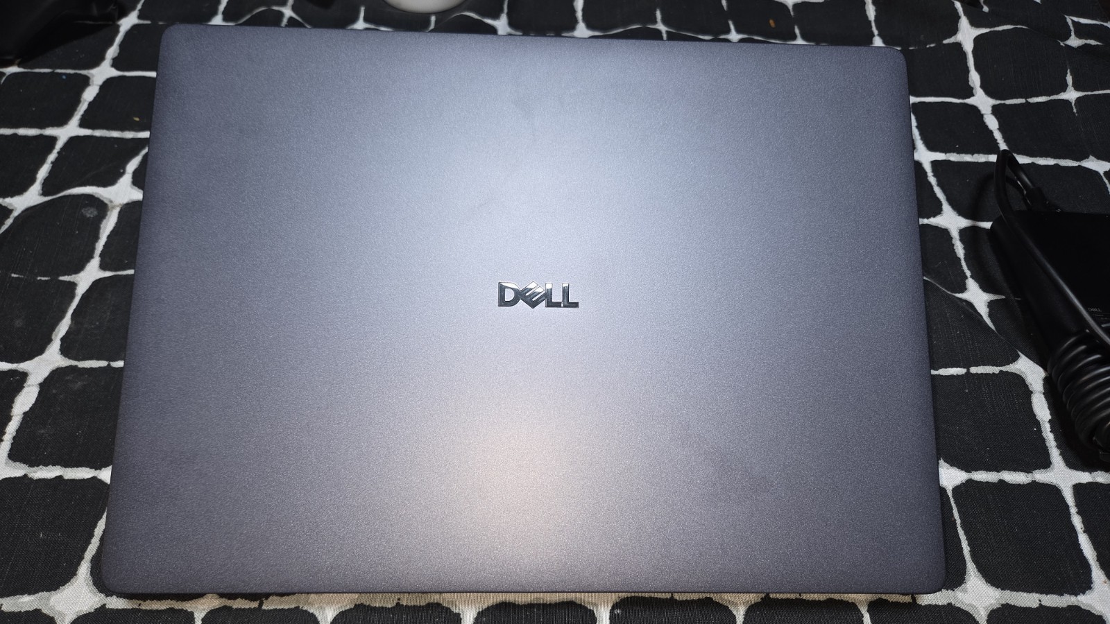 Dell Pro Max 16 Plus MB16250 Nvidia RTX PRO 1000-Ultra 7- 2TB Nvme- 32GB RAM