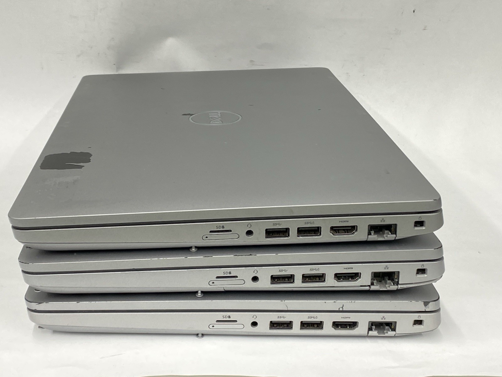 Lot of (3) Dell Precision 3551 – FHD – i7-10850H – No RAM/SSD/OS – READ