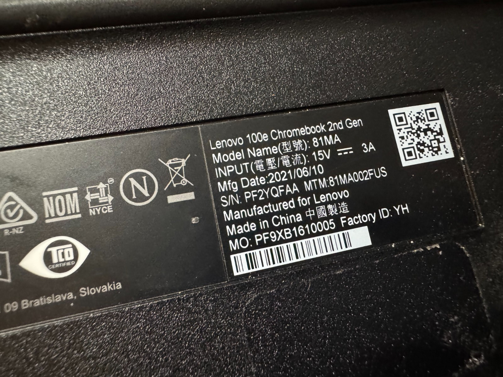 Lenovo Chromebook 100e 2nd Gen Black w/power cord Parts Not Working w/free ship!