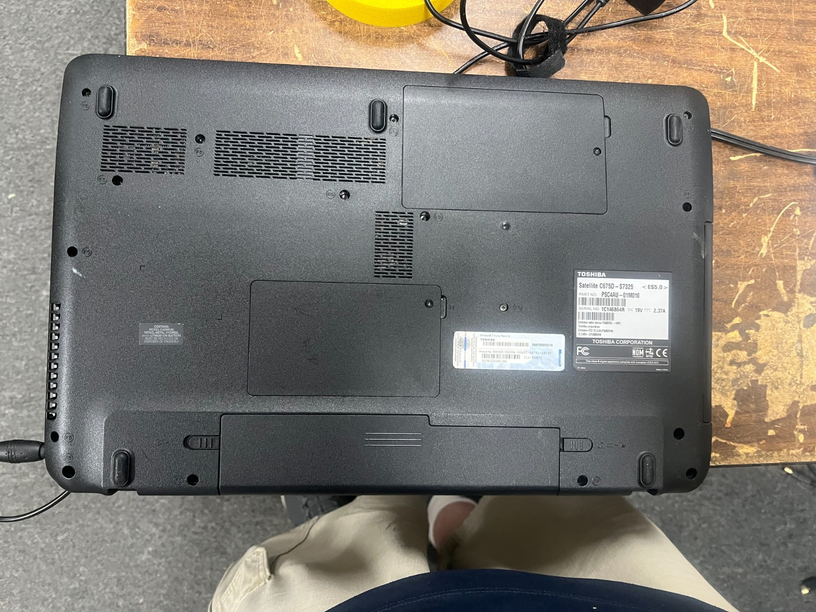 Toshiba Satellite C675D- S735 17.3″ AMD E-300 1.30 GHz 4 GB No HDD No OS