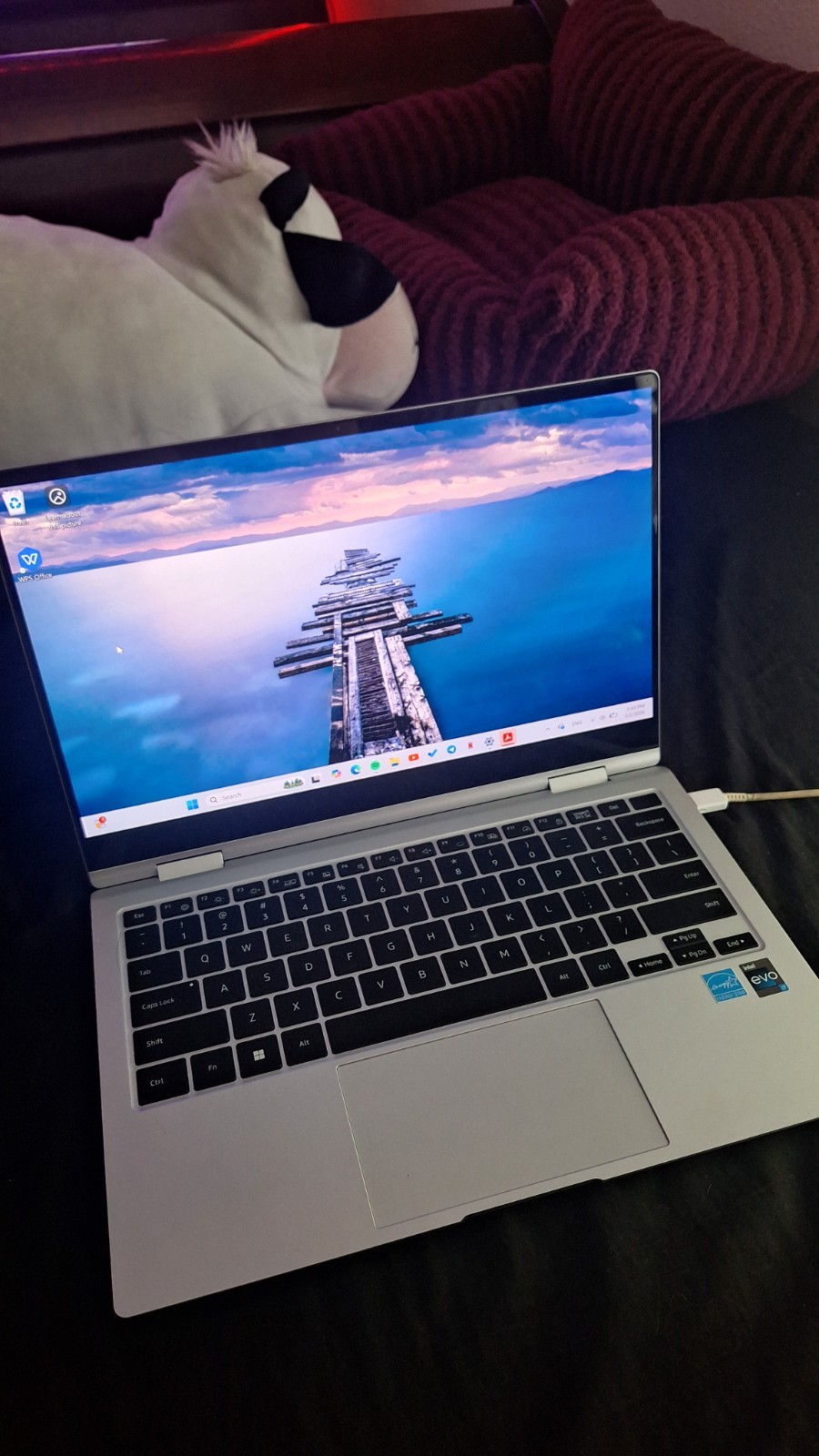 Samsung Galaxy Book2 Pro 360 13.3″ FHD Touch – i7-1260P – 16GB RAM – 512GB SSD