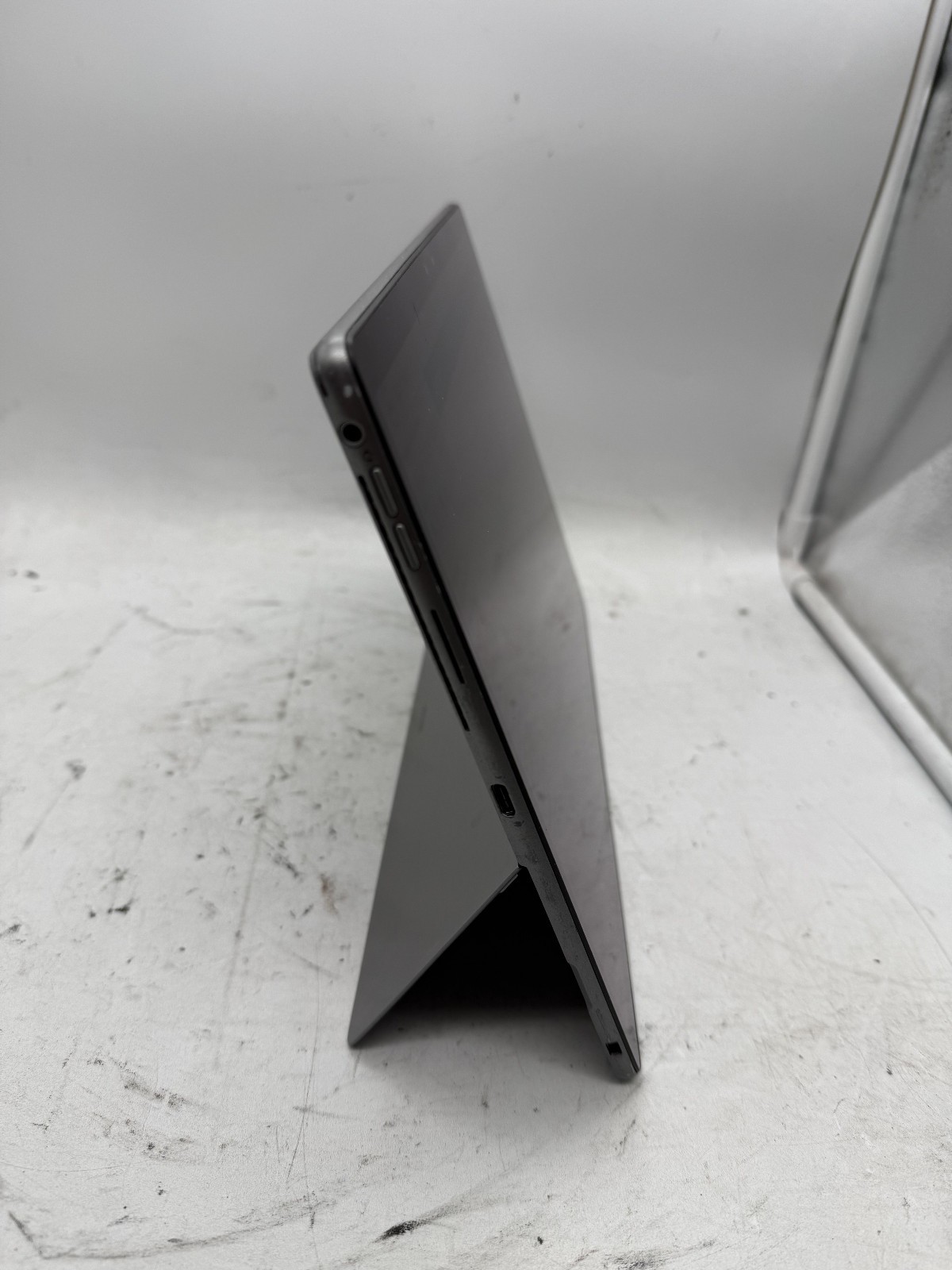 Dell Latitude 7320 2 in 1 Laptop/Detachable -core i5-1140G7 16GB NO SSD/OS