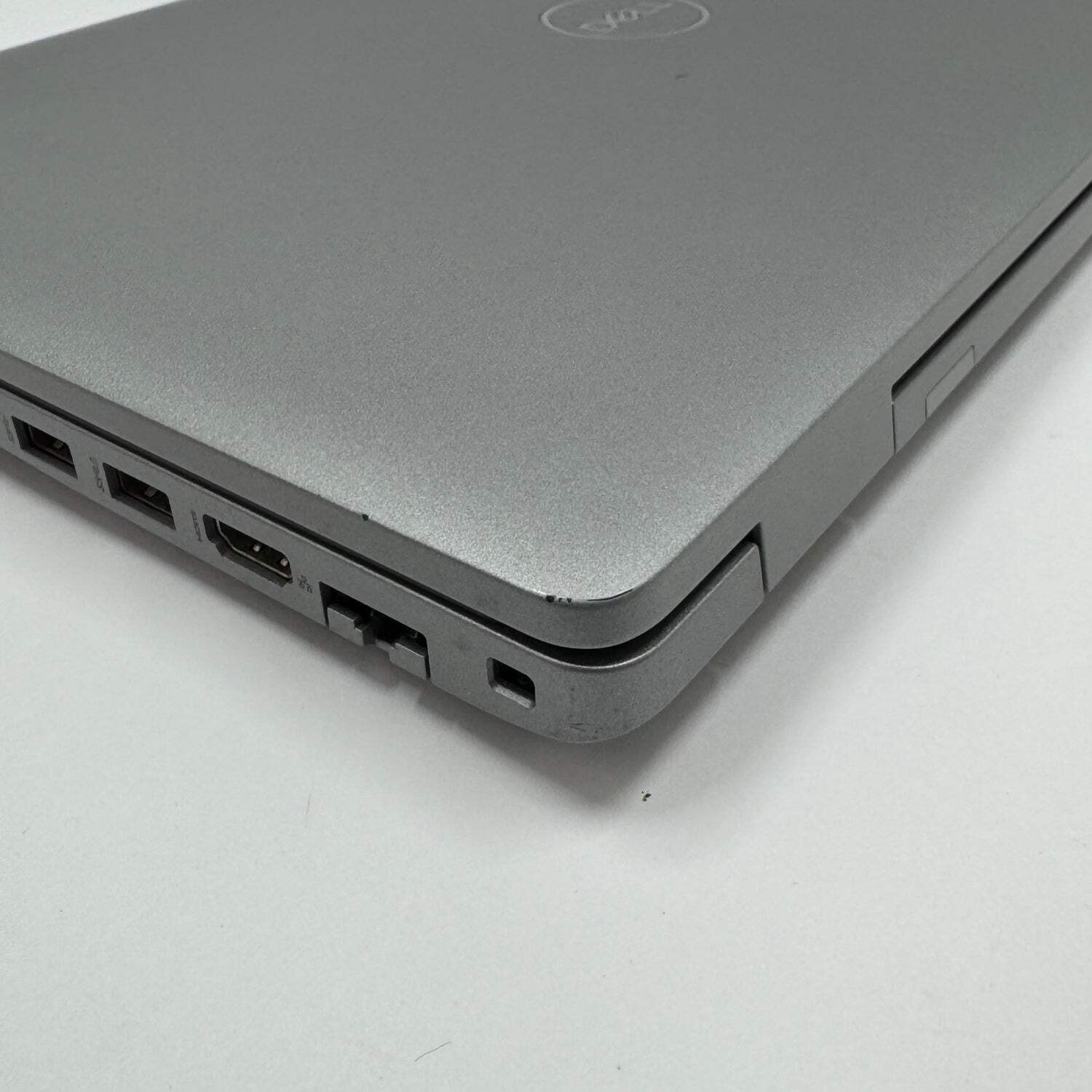 Dell Precision 3571 15.6″ i7-12700H 2.3GHz 16GB RAM 500GB SSD Quadro T600