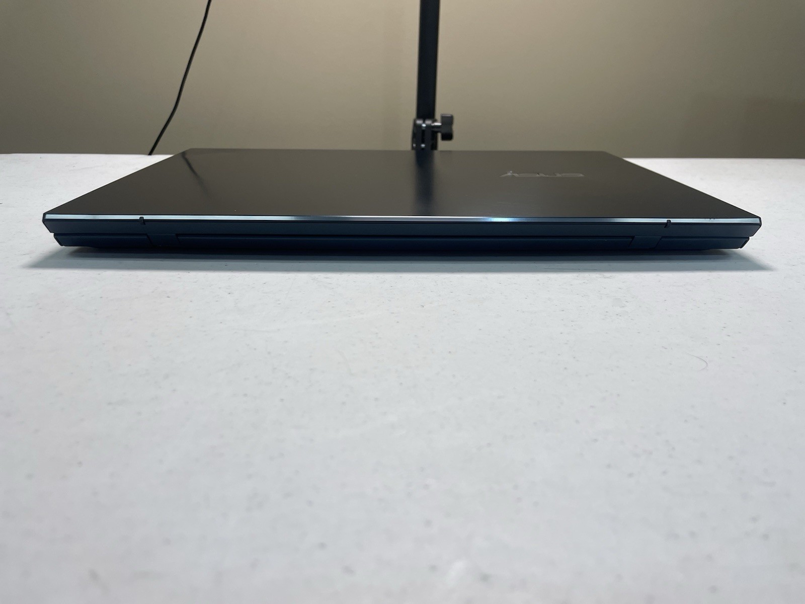Asus ZenBook UX582H Duo i9-11900H 32GB RAM RTX3080 NO SSD For Parts or Repair