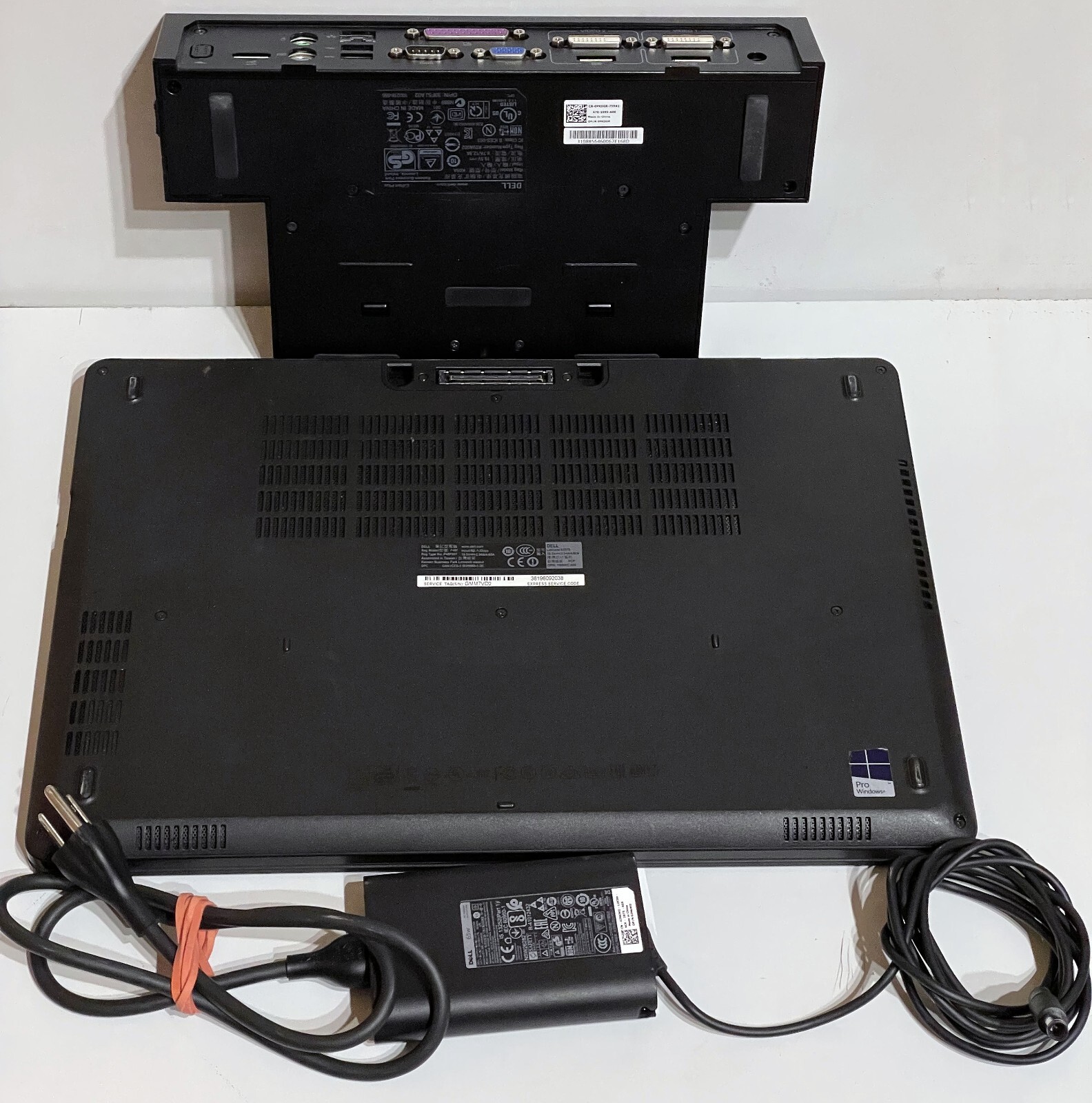 DELL Latitude E5570 15.6” i5 16GB 512GB W11 Adobe CS 6.0 Office VISIO 2016 Dock