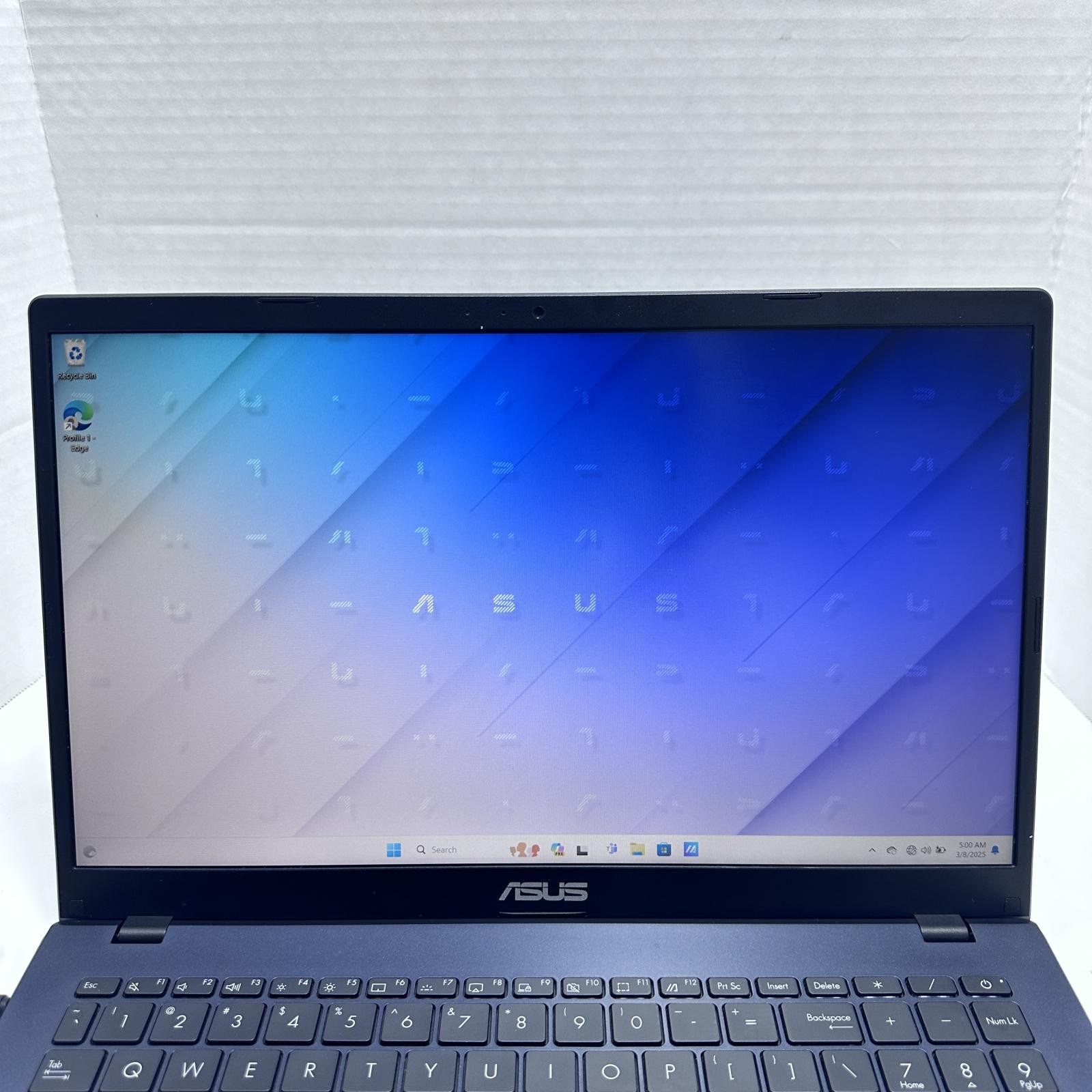 ASUS VivoBook 15.6″ FHD Laptop, Intel Pentium N5030, 4GB RAM, 128GB, Windows 11