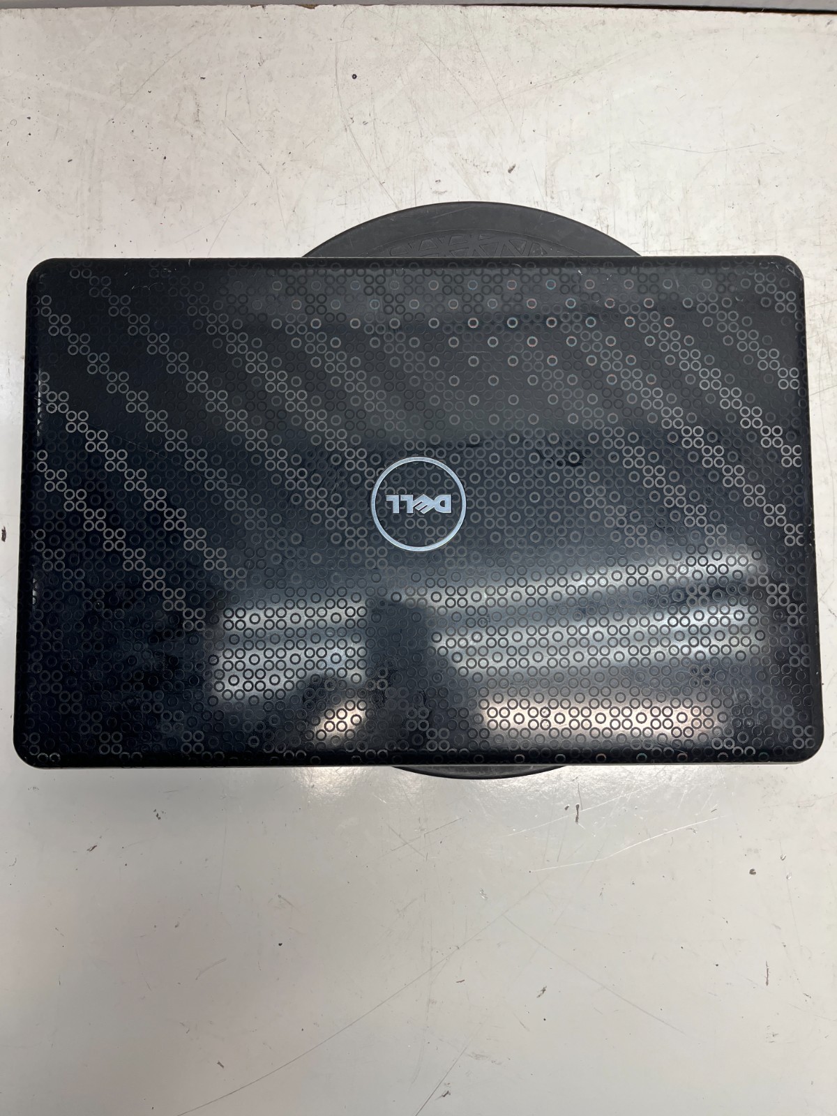 Dell Inspiron N5030 Intel Pentium Dual-Core 2.30GHz 4GB NO HDD