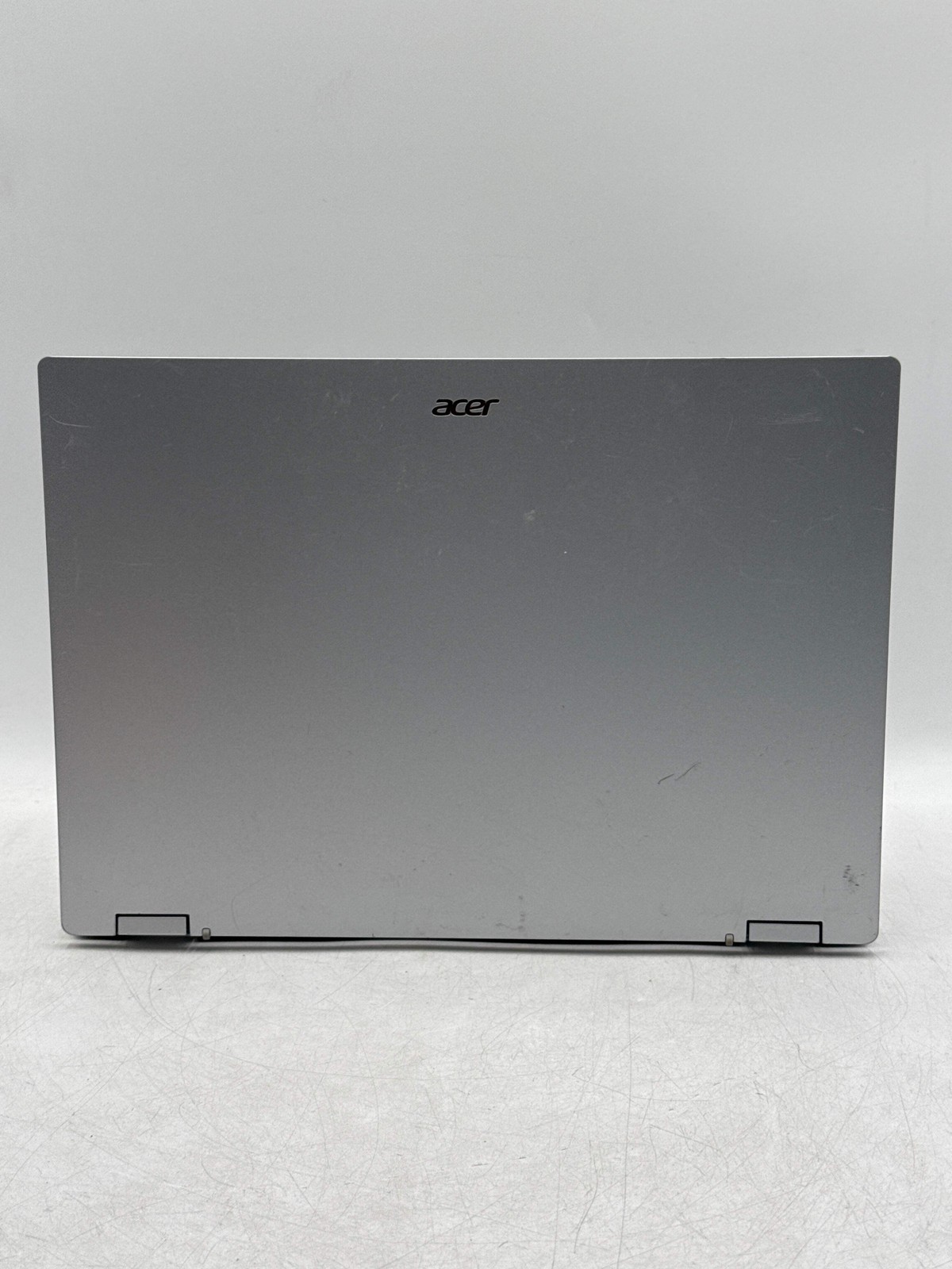 Acer Aspire 3 Spin 14 i3-N305 8GB RAM 256GB SSD 14″ Silver 2-in-1 Laptop
