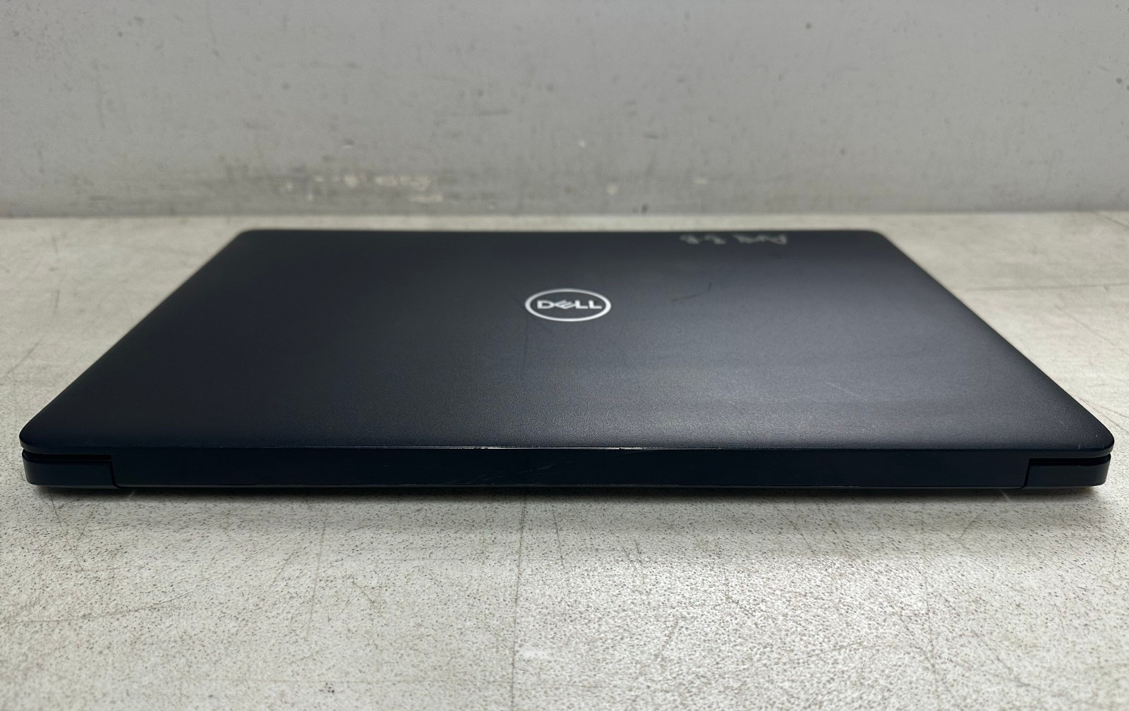 Dell Latitude 3500 15.6 FHD (i5-8265U @1.60, 8GB RAM, Bios Locked) NO HD/ADAPTER