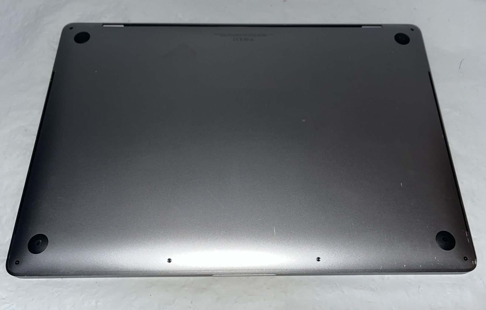 Apple A2141 MacBook Pro, Late 2019 16″ i7-9750H@2.6GHz, 16GB DDR4, 1TB M2, Tahoe