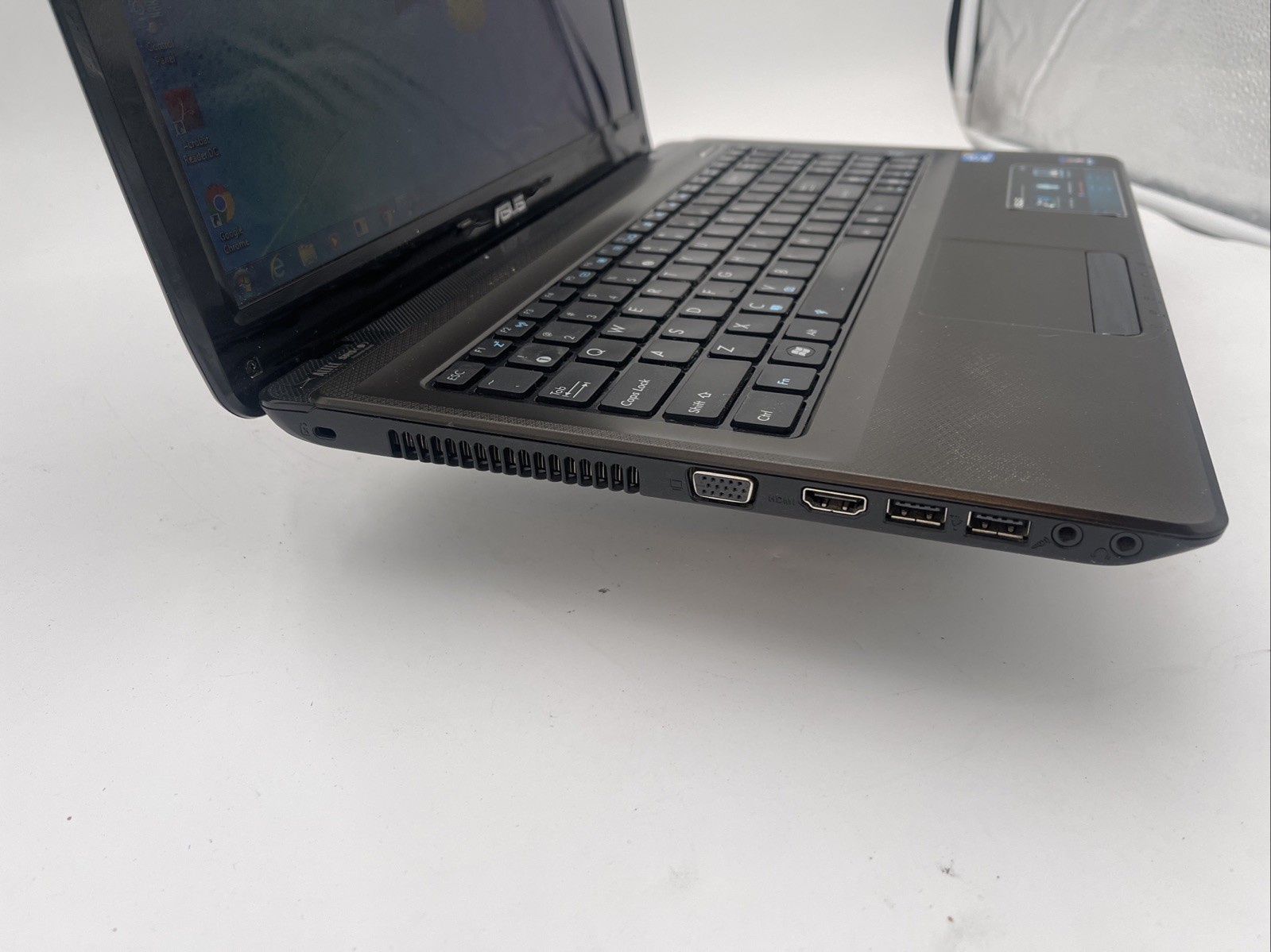 ASUS K52F 15.6″ Intel Core i3 M370 2.40ghz 4GB Working HDD – No adapter