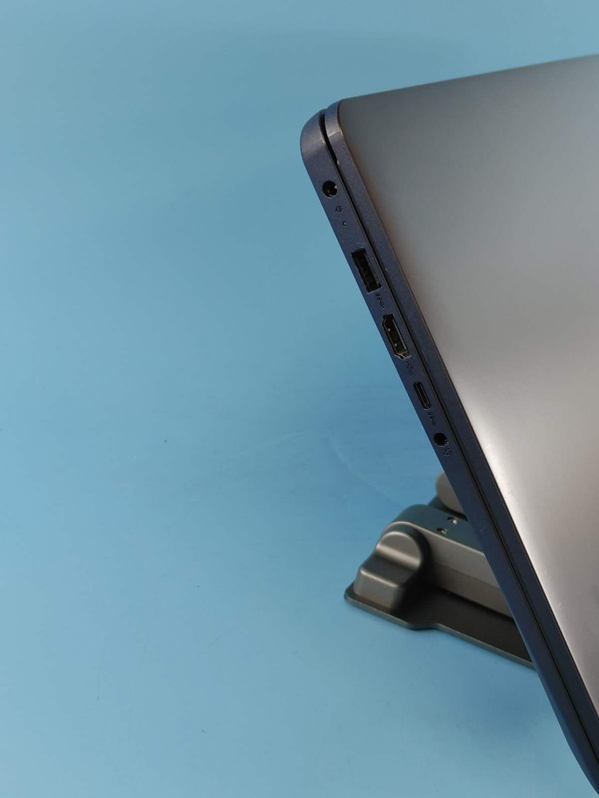 Lenovo IdeaPad 1 15AMN7 15.6″ Ryzen 5 7520U 2.8GHz 8GB DDR5 256GB SSD