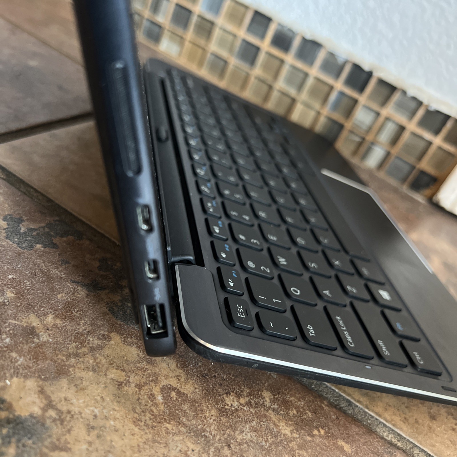dell venue 11 pro 7140 4gb