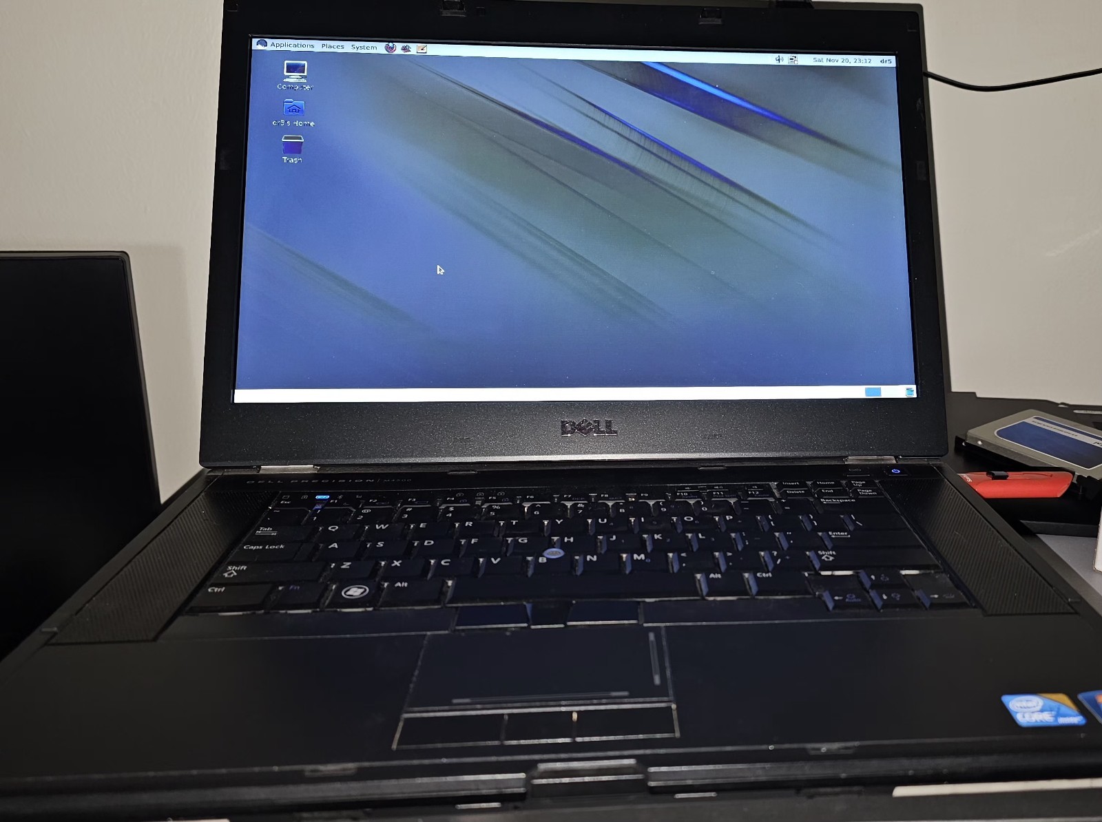 DELL PRECISION M4500 – RED HAT 6 INTEL I7 Q880