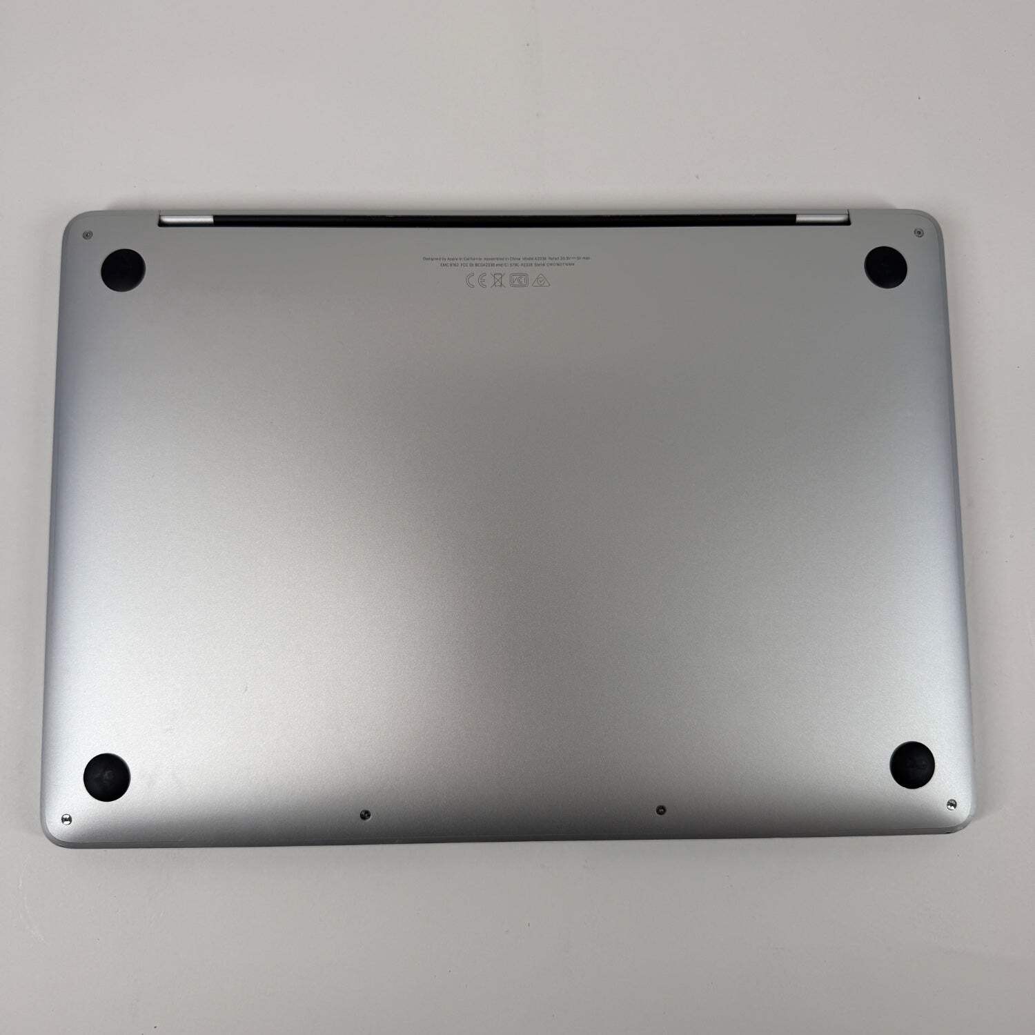 Broken 2022 Apple MacBook Pro 13.3″ M2 10C GPU 3.5GHz 8GB RAM 256GB SSD Bad LCD