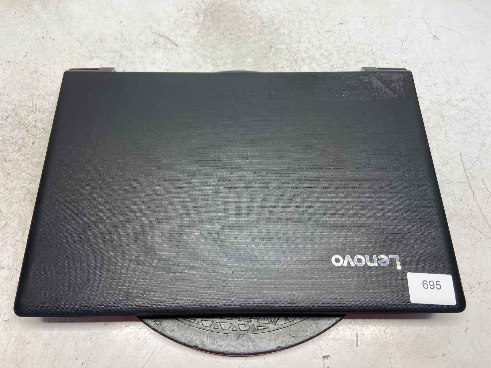 Lenovo IdeaPad 110-15ISK Intel i3-6100U 2.3GHz 8 GB NO HDD