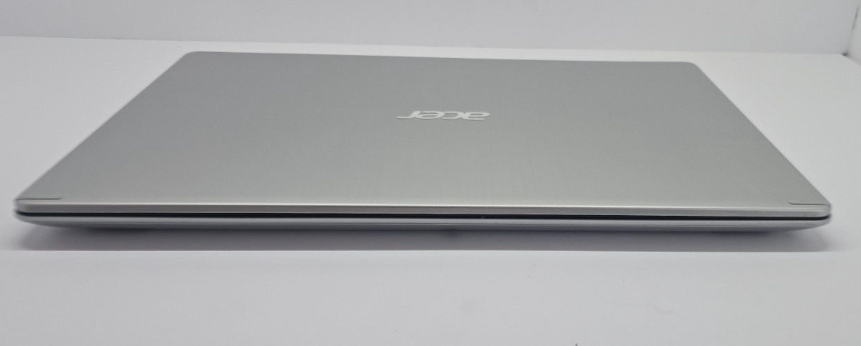 Acer Aspire 5 A515-43 15.6″ Slim Laptop Ryzen 3 3200U 8GB RAM 128GB SSD Windows