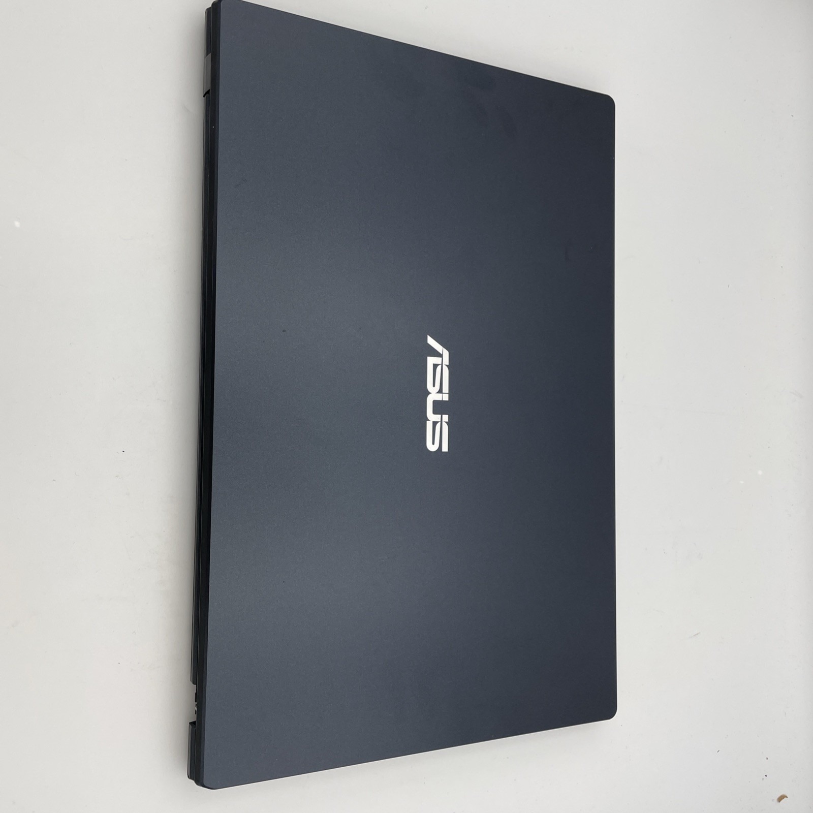 ASUS 15.6” Laptop – Intel Celeron N4020 (4GB, 128GB, Windows11) L510MA-TH04
