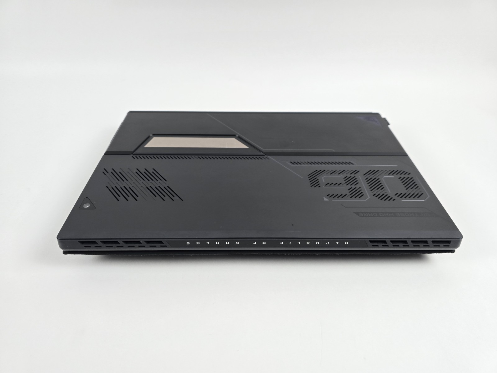 Asus ROG Flow Z13 GZ301VV 13.4″ 165Hz i9-13900H 16GB 1TB SSD RTX 4060 – Used
